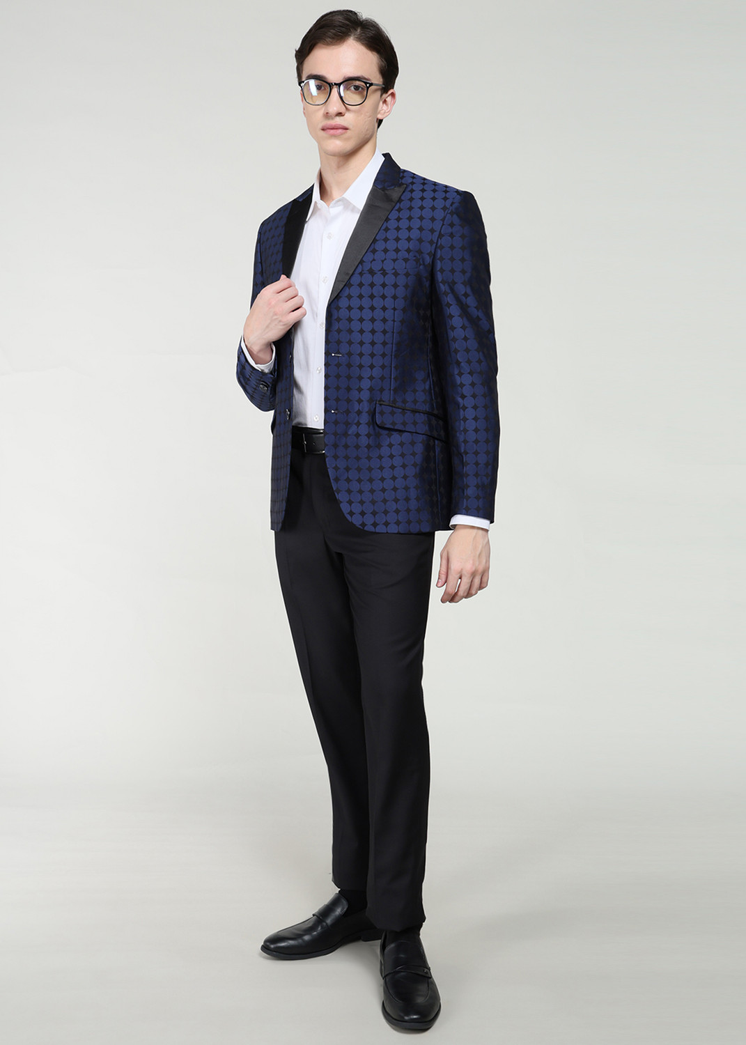 Image of PARK AVENUE Men 2PC NOTCH BASIC- SUPER SLIM FIT Solid Suit
