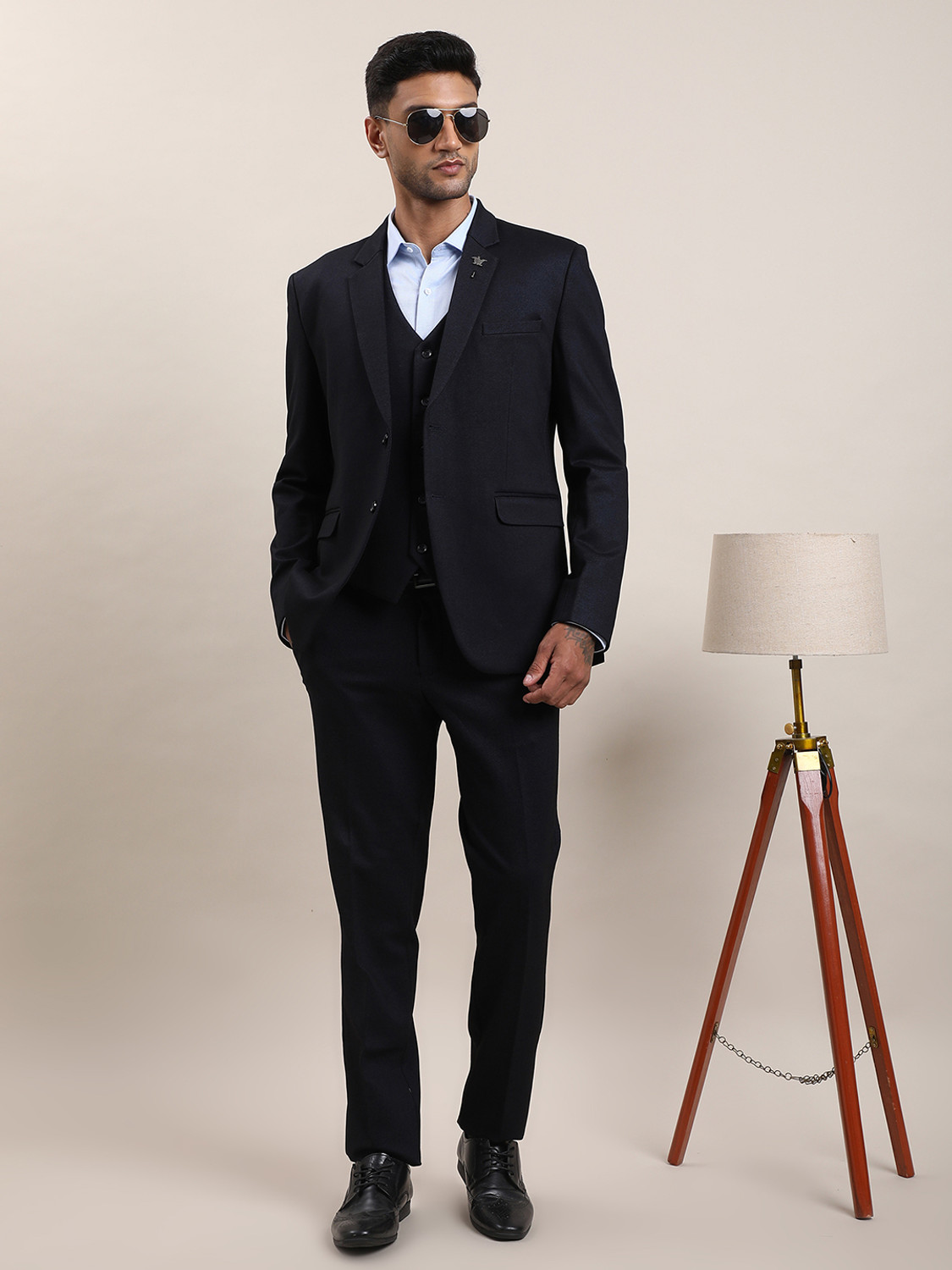 Image of TURTLE Three Piece Suits Solid Men Suit