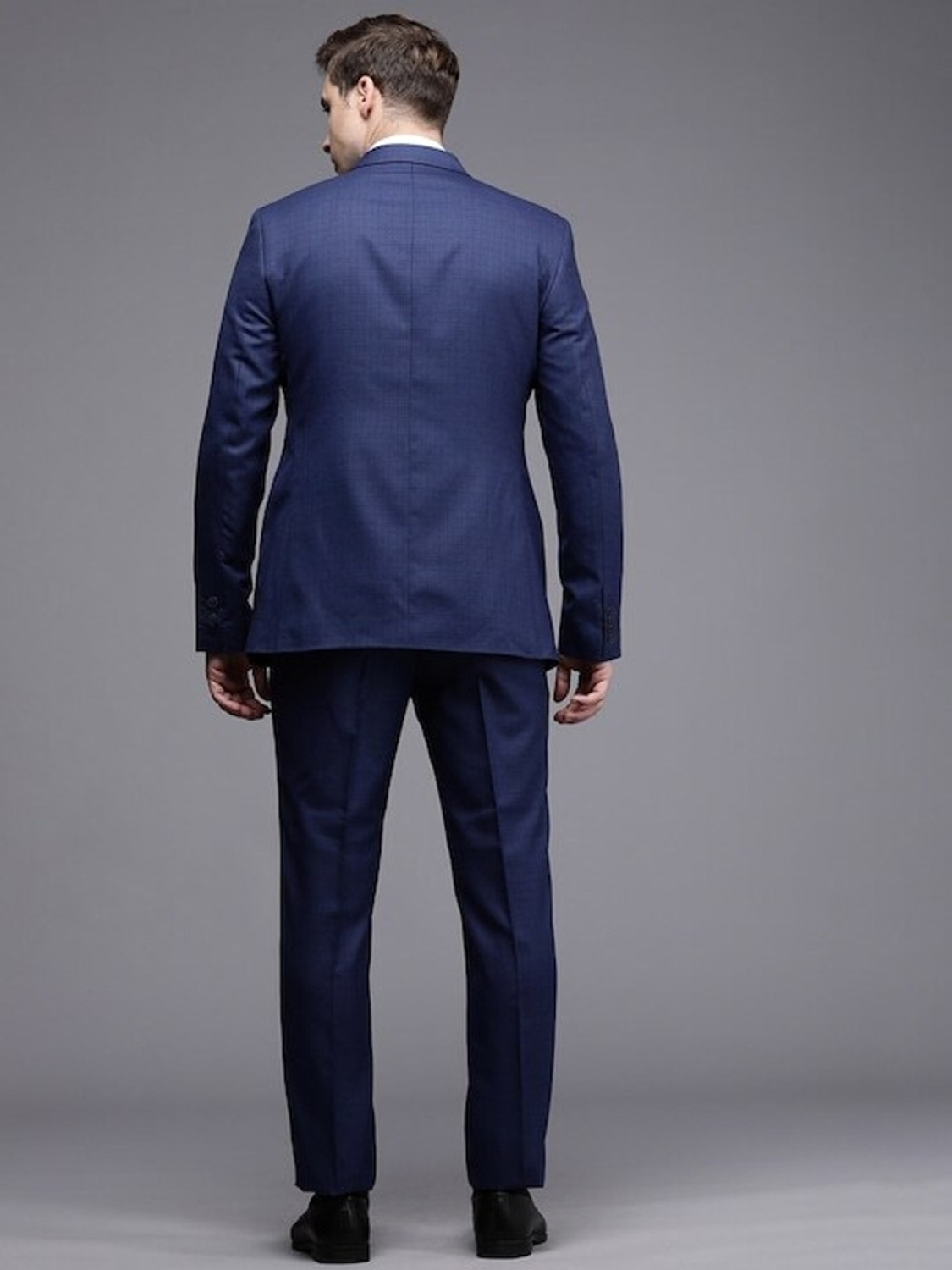 Image of Raymond SB 2BTN NOTCH LPL SUIT-2PCS SLIM FIT Checkered Men Suit