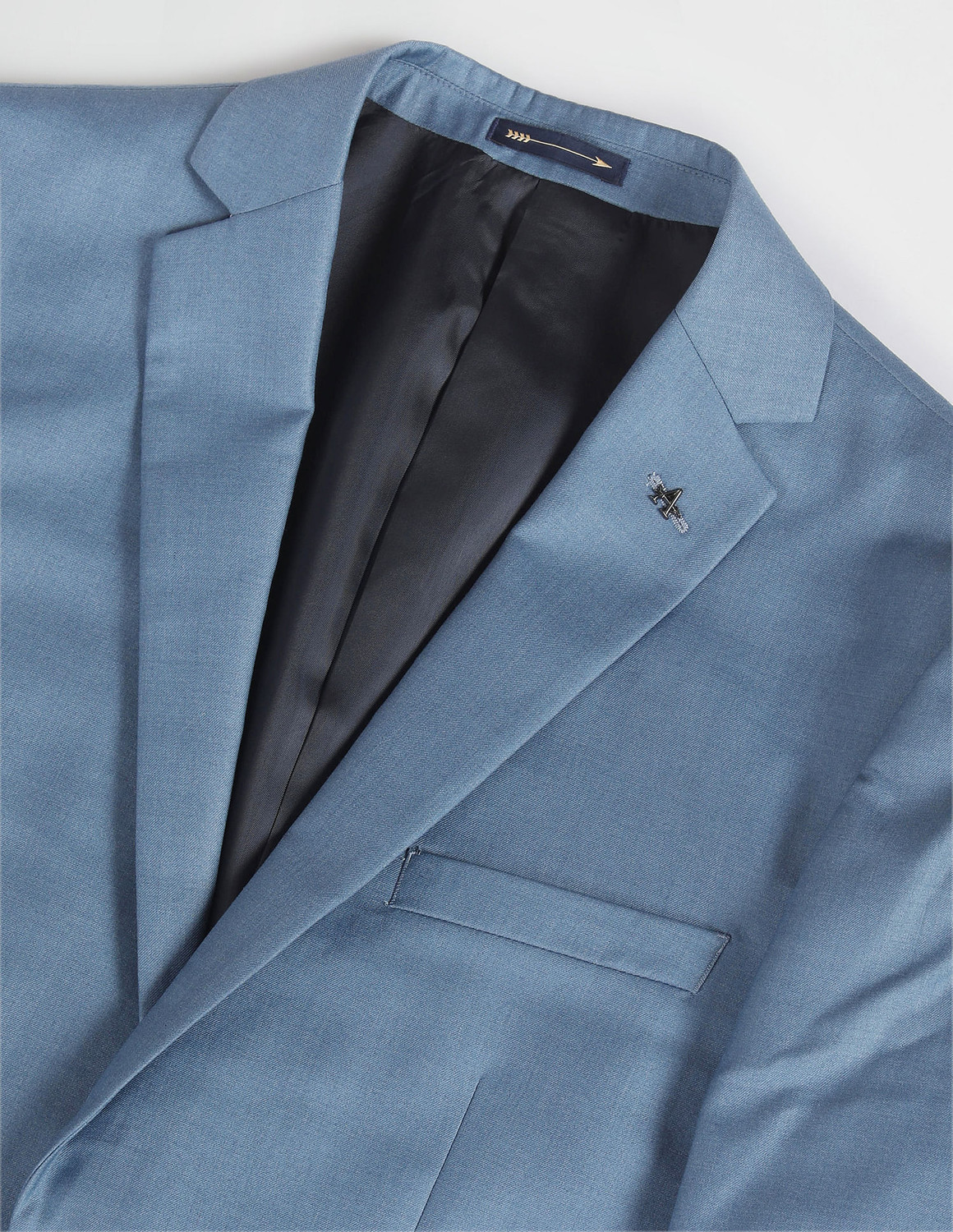 Image of ARROW Men Solid Tailored Fit Three Piece Suit Solid Suit