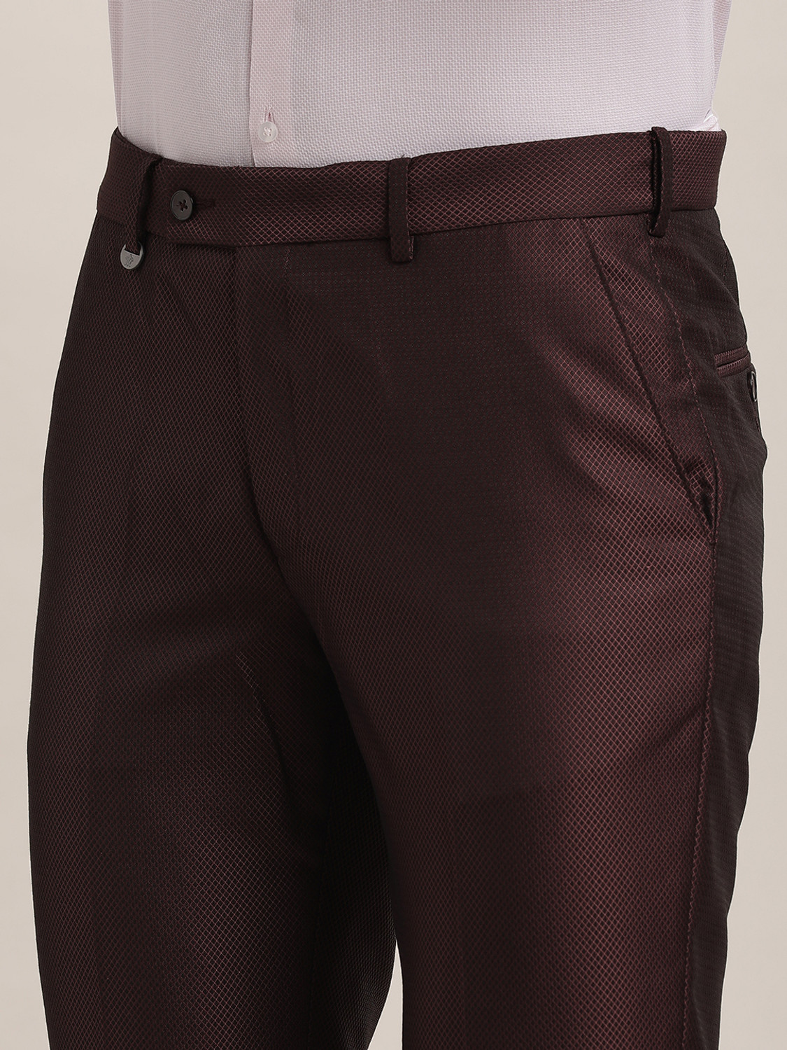 Image of TURTLE Men 2-Piece Textured Suit
