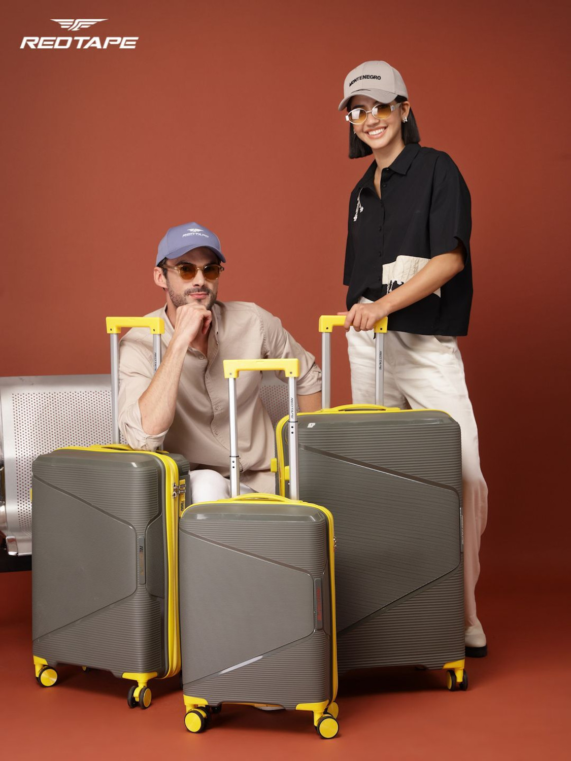 Image of Red Tape Unisex PP Trolley Bag With Mobile Holder (Large 75cm + Medium 64cm + Small 54cm) Cabin & Check-in Set 8 Wheels - 28 inch