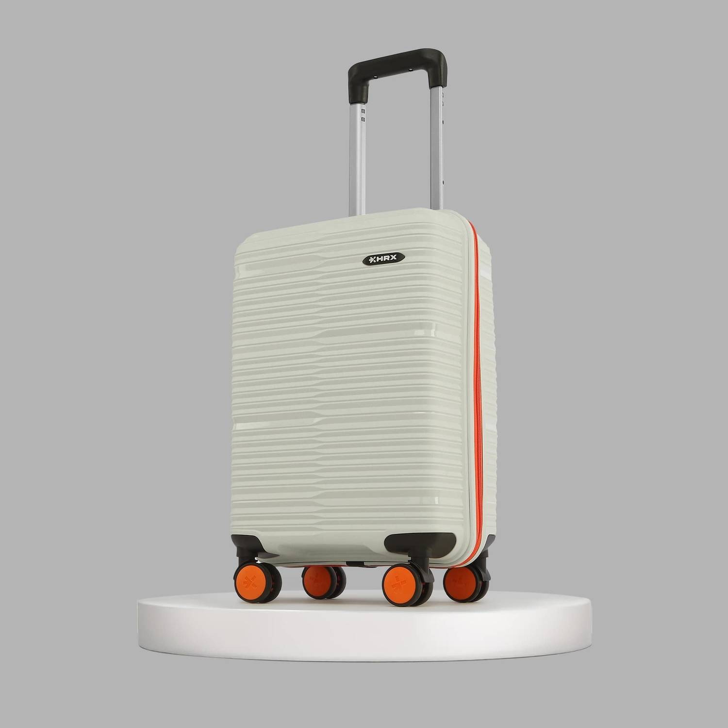 かくてき HRX by Hrithik Roshan Zanzibar Cabin Suitcase 8 Wheels - 22 inch