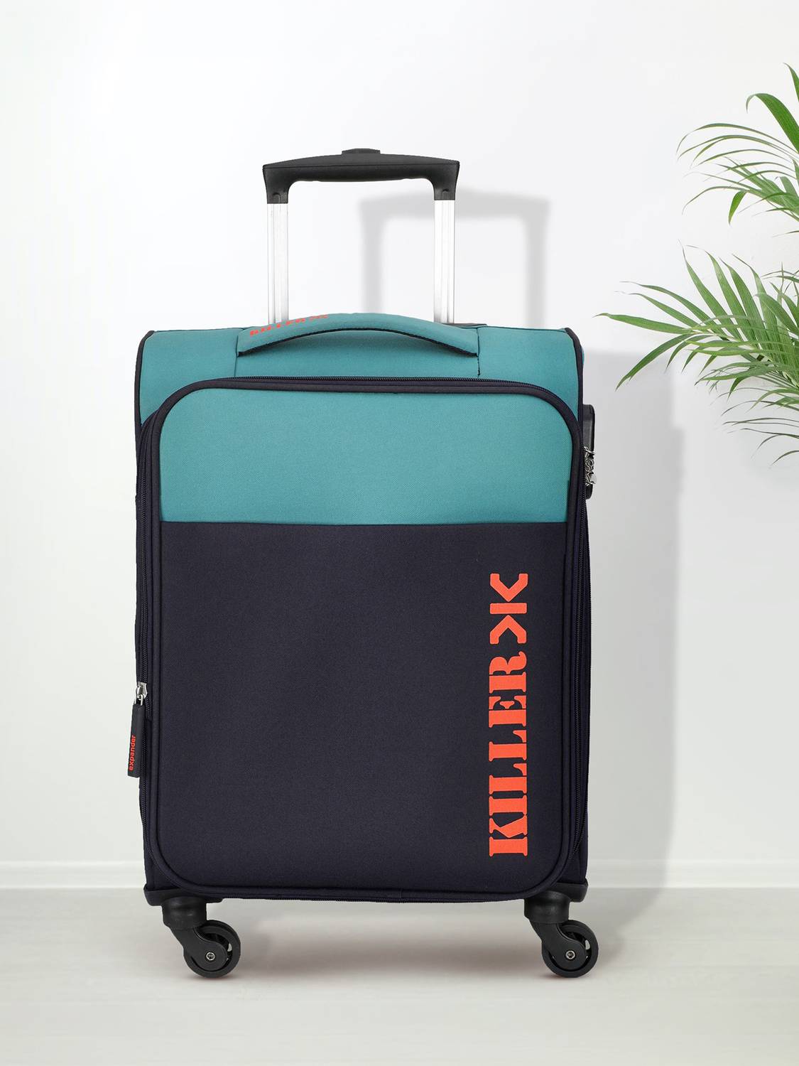 KILLER PLUG Expandable  Cabin Suitcase 4 Wheels - 22 inch