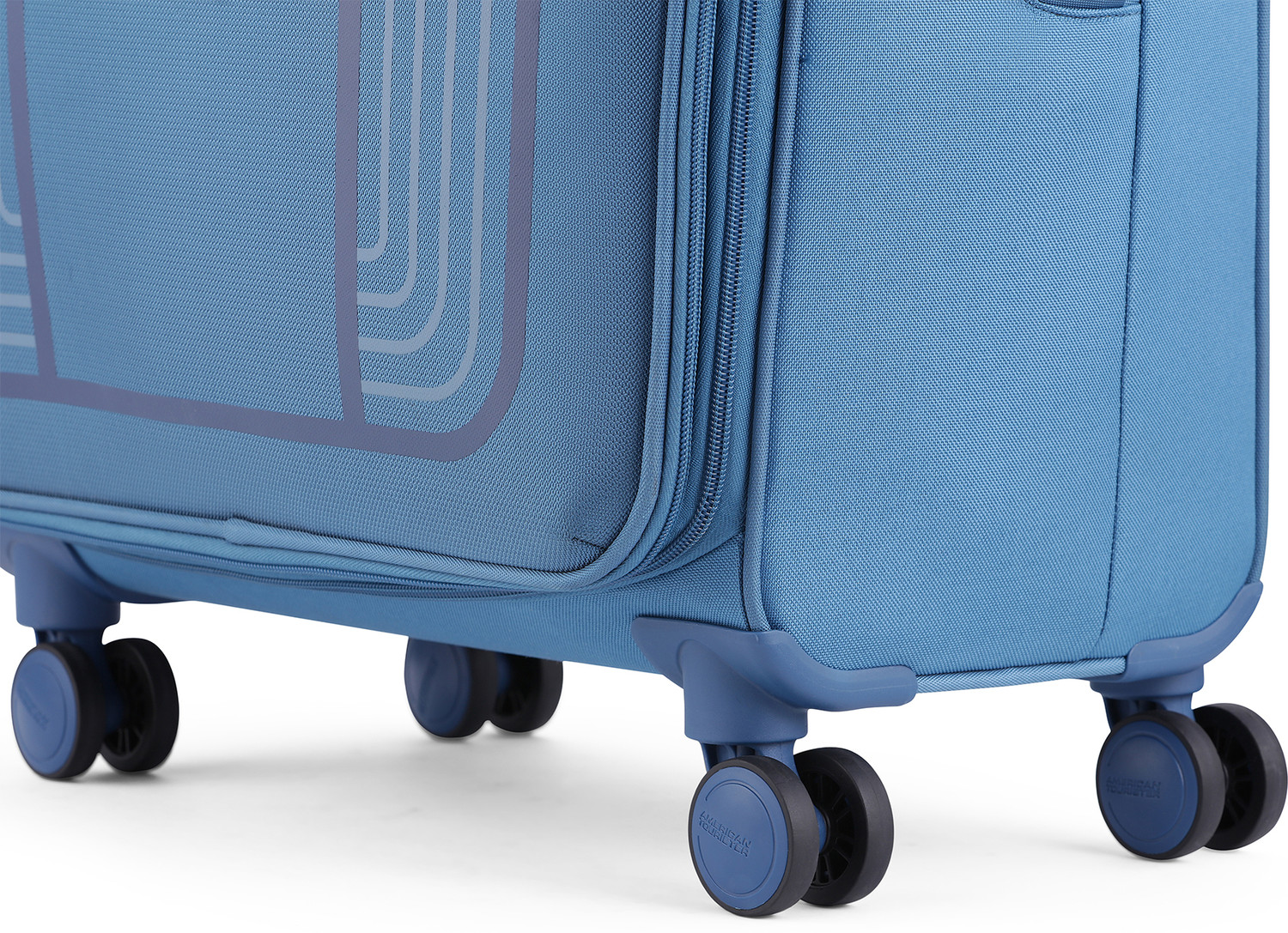 Image of AMERICAN TOURISTER BERN Expandable Check-in Suitcase 8 Wheels - 28 inch