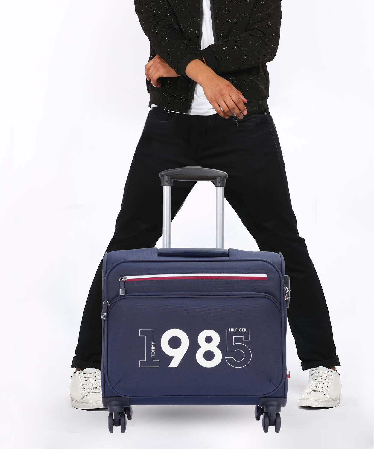 Image of TOMMY HILFIGER Memphis Overnighter & Briefcase 8 Wheels - 17 Inch