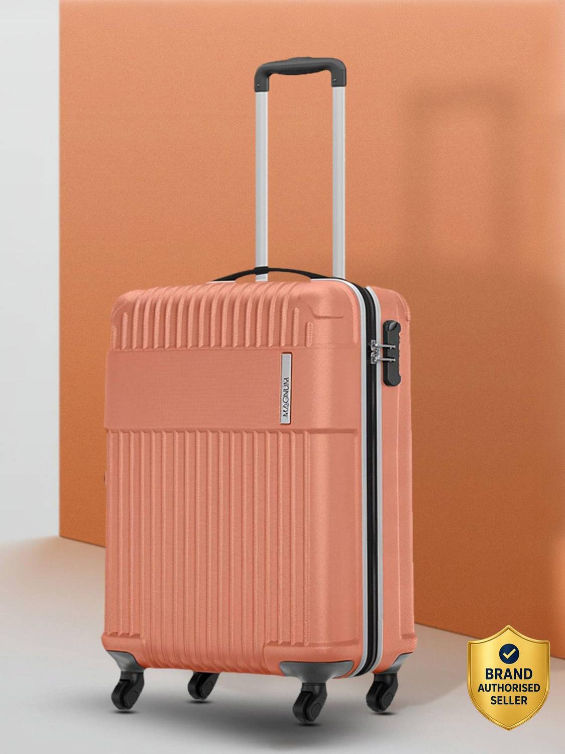 Magnum 55 Cabin Suitcase 4 Wheels 22 inch - Image 1