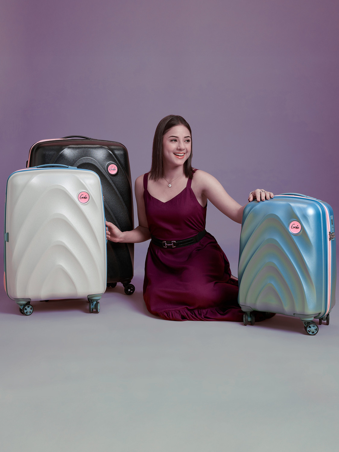 Image of Genie by Safari Daze Hard Luggage with Organized Interiors and Dual Wheels - Large - Black Check-in Suitcase 8 Wheels - 31 inch