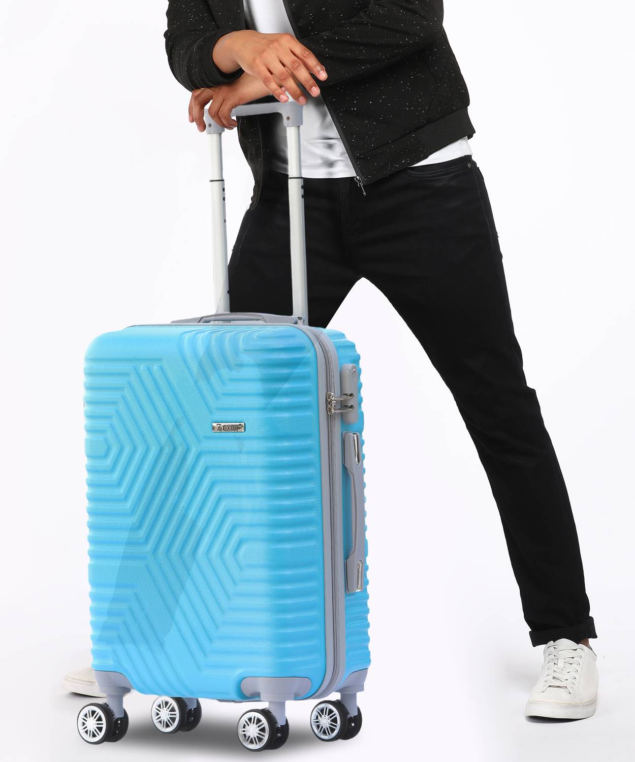 57-hard-sided-polycarbonate-4-