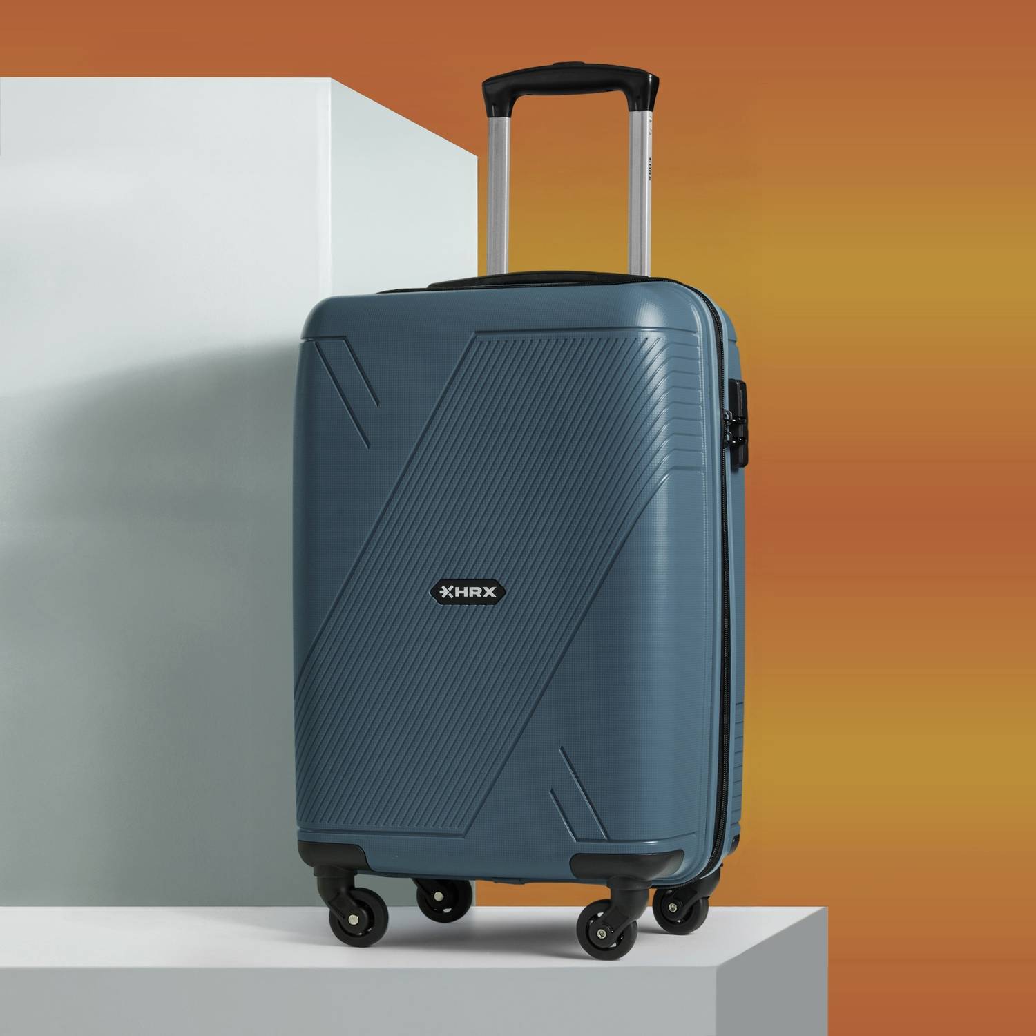 HRX Icon Cabin Suitcase 4 Wheels - 22 inch