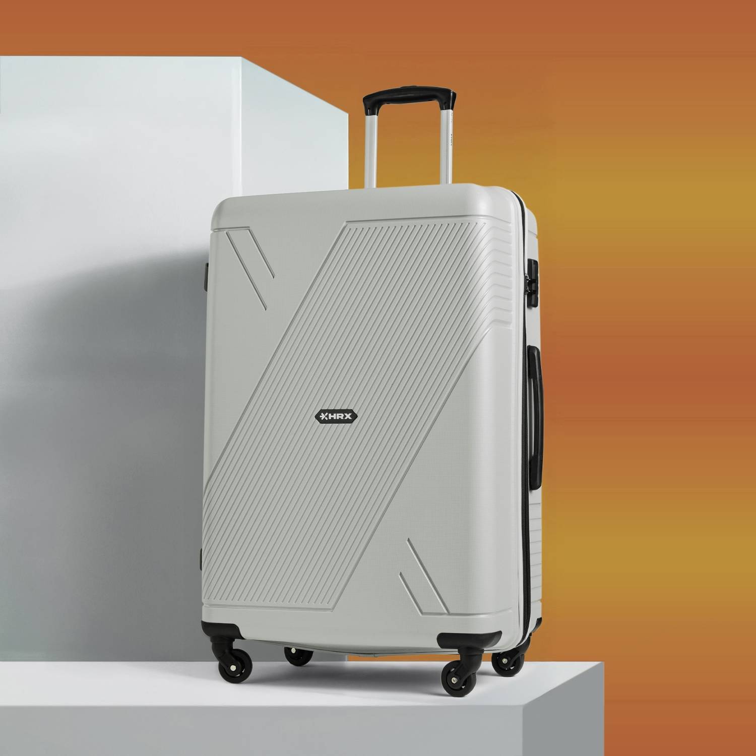 HRX Icon Check-in Suitcase 4 Wheels - 26 inch