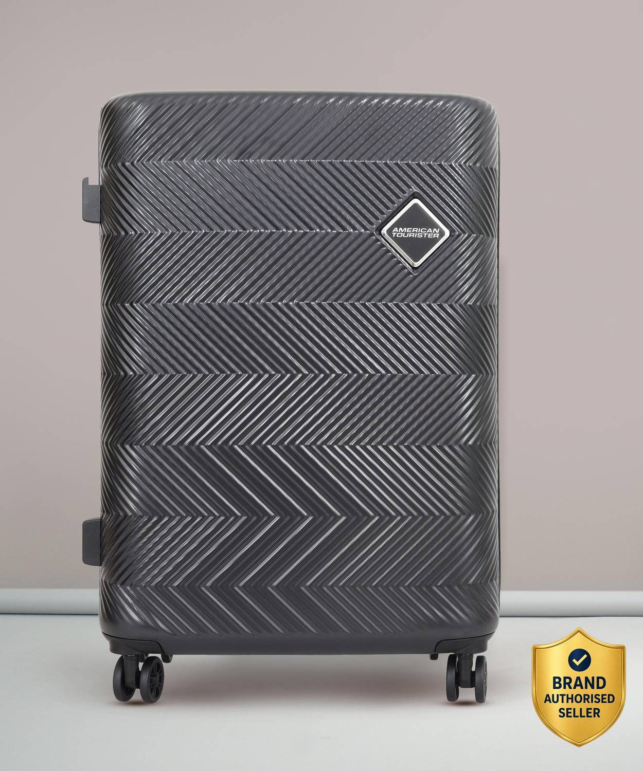 AMERICAN TOURISTER Bayview 78 cm Check-in Suitcase 4 Wheels - 30 inch