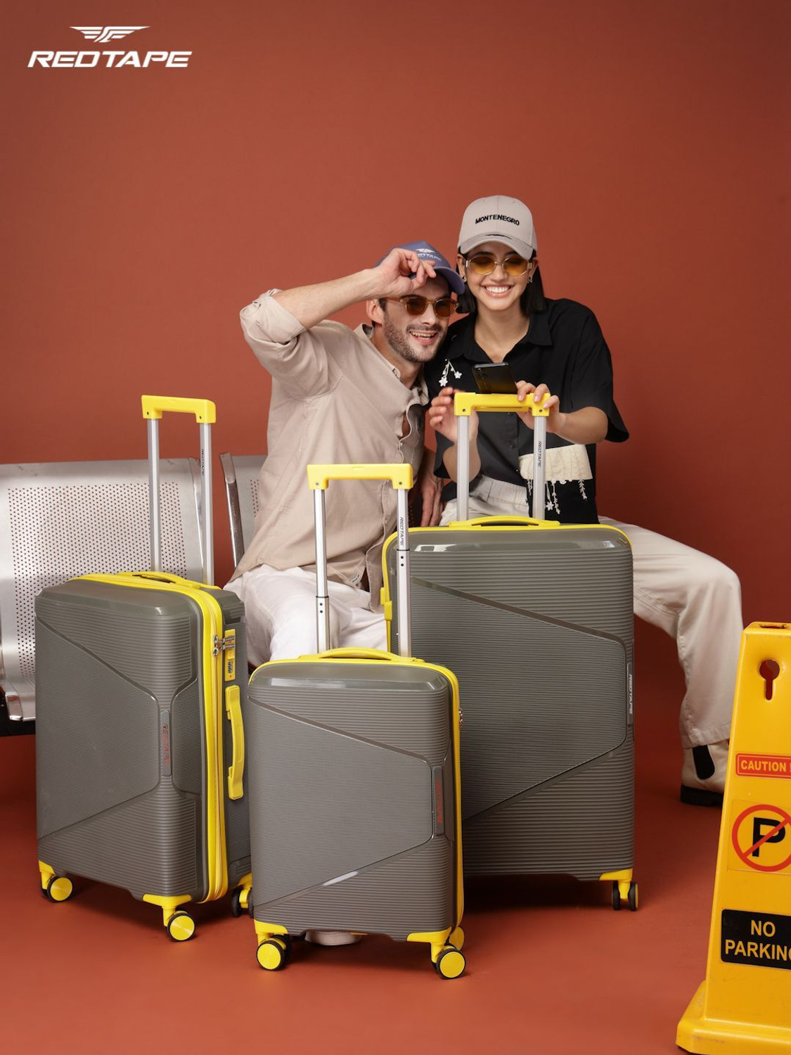 Image of Red Tape Unisex PP Trolley Bag With Mobile Holder (Large 75cm + Medium 64cm + Small 54cm) Cabin & Check-in Set 8 Wheels - 28 inch