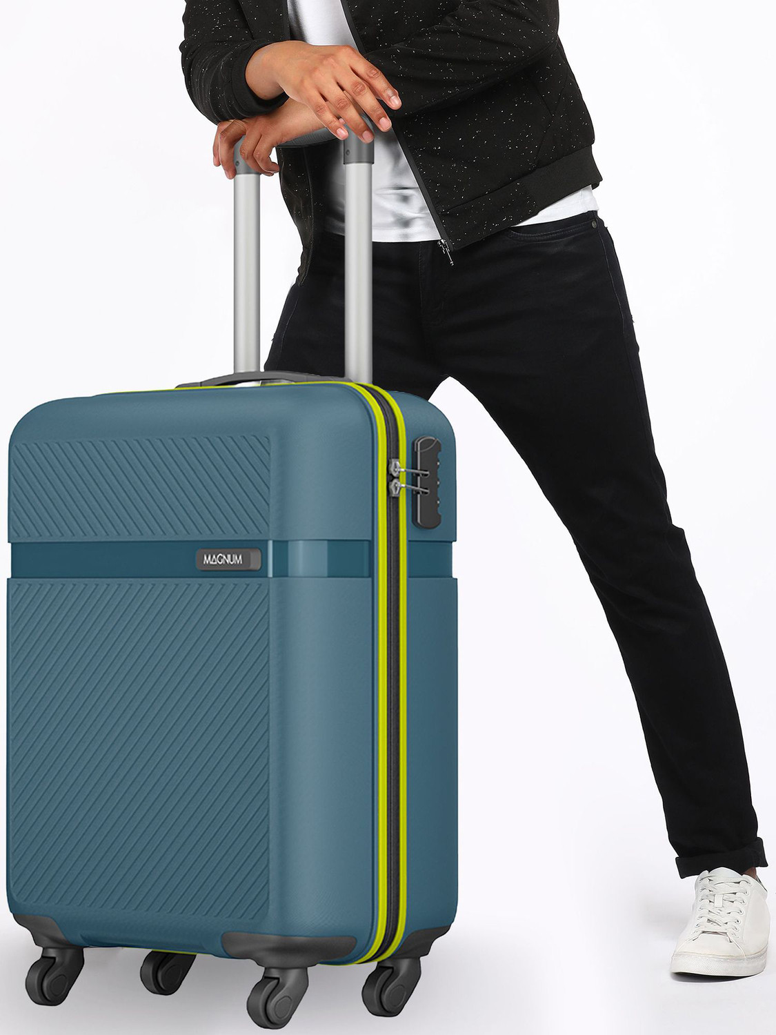 Image of Safari Magnum Fury 55 Cabin Suitcase 8 Wheels - 22 Inches