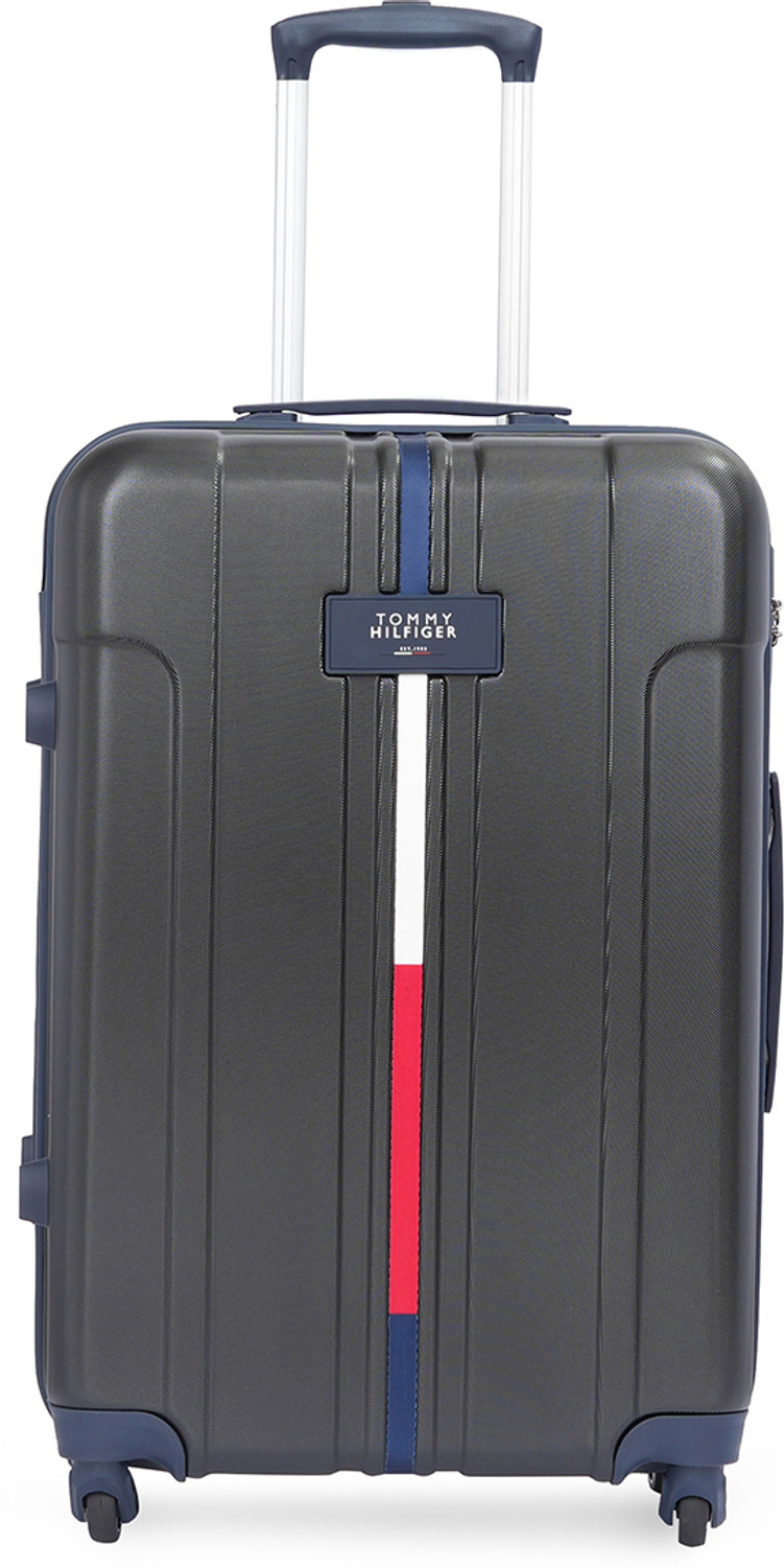 Image of TOMMY HILFIGER Hard Body Set of 3 Luggage 4 Wheels - Wyoming - Black