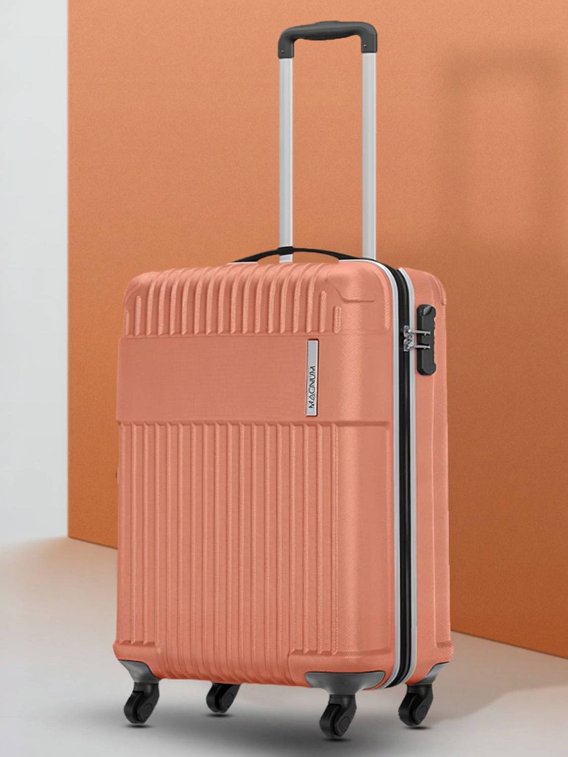 Magnum 55 Cabin Suitcase 4 Wheels 22 inch - Image 2