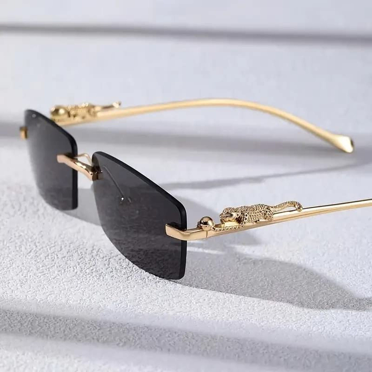 Image of Zadinga Rectangular Sunglasses