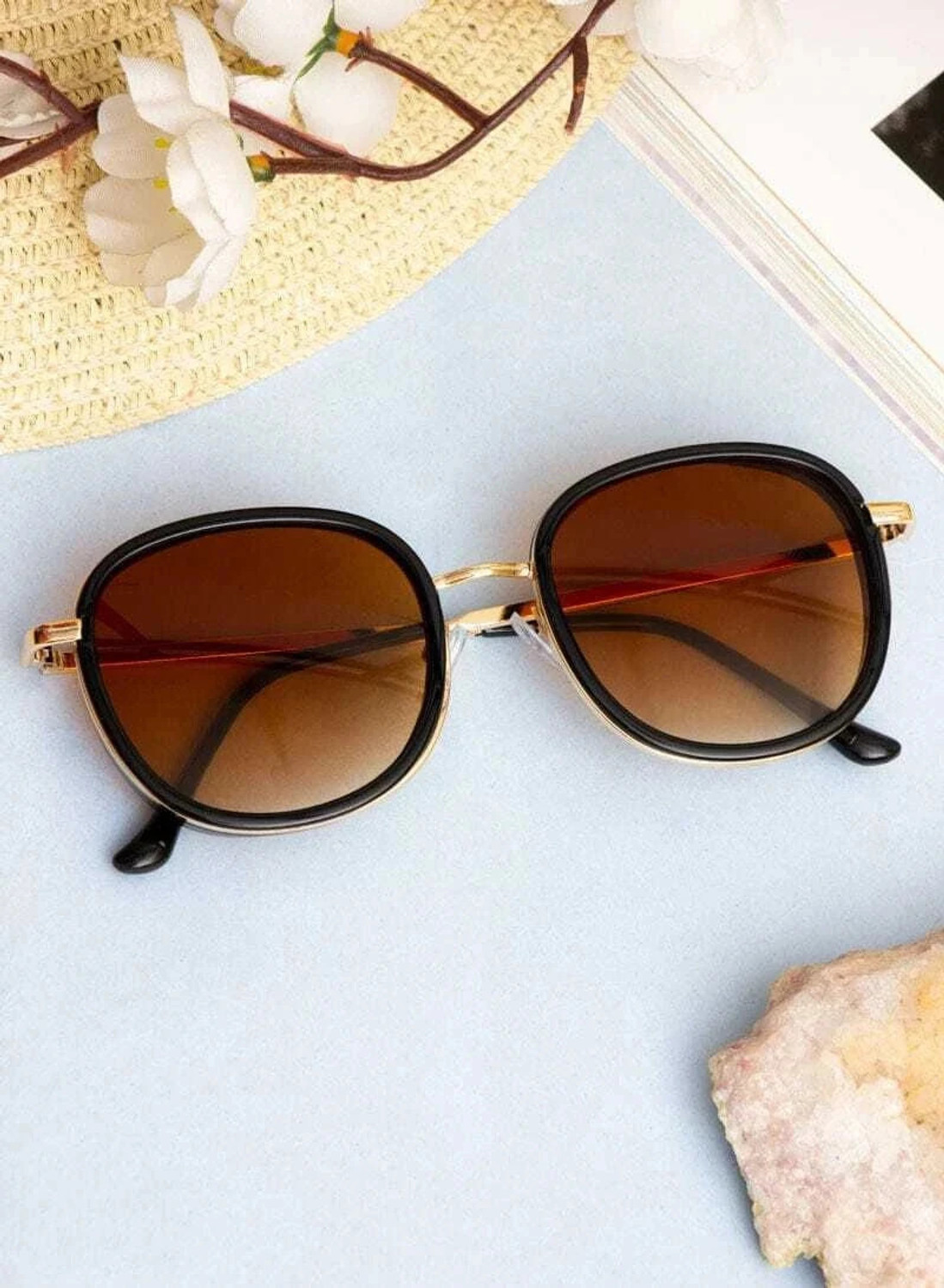 Image of GANSTA Oval, Round Sunglasses