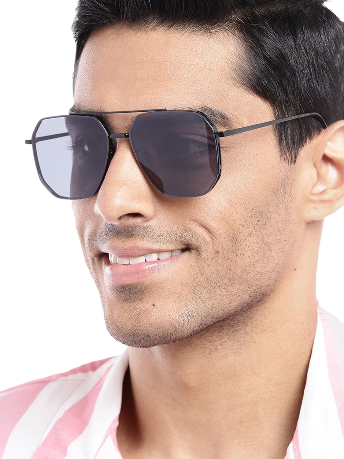 Image of CARLTON LONDON Rectangular Sunglasses