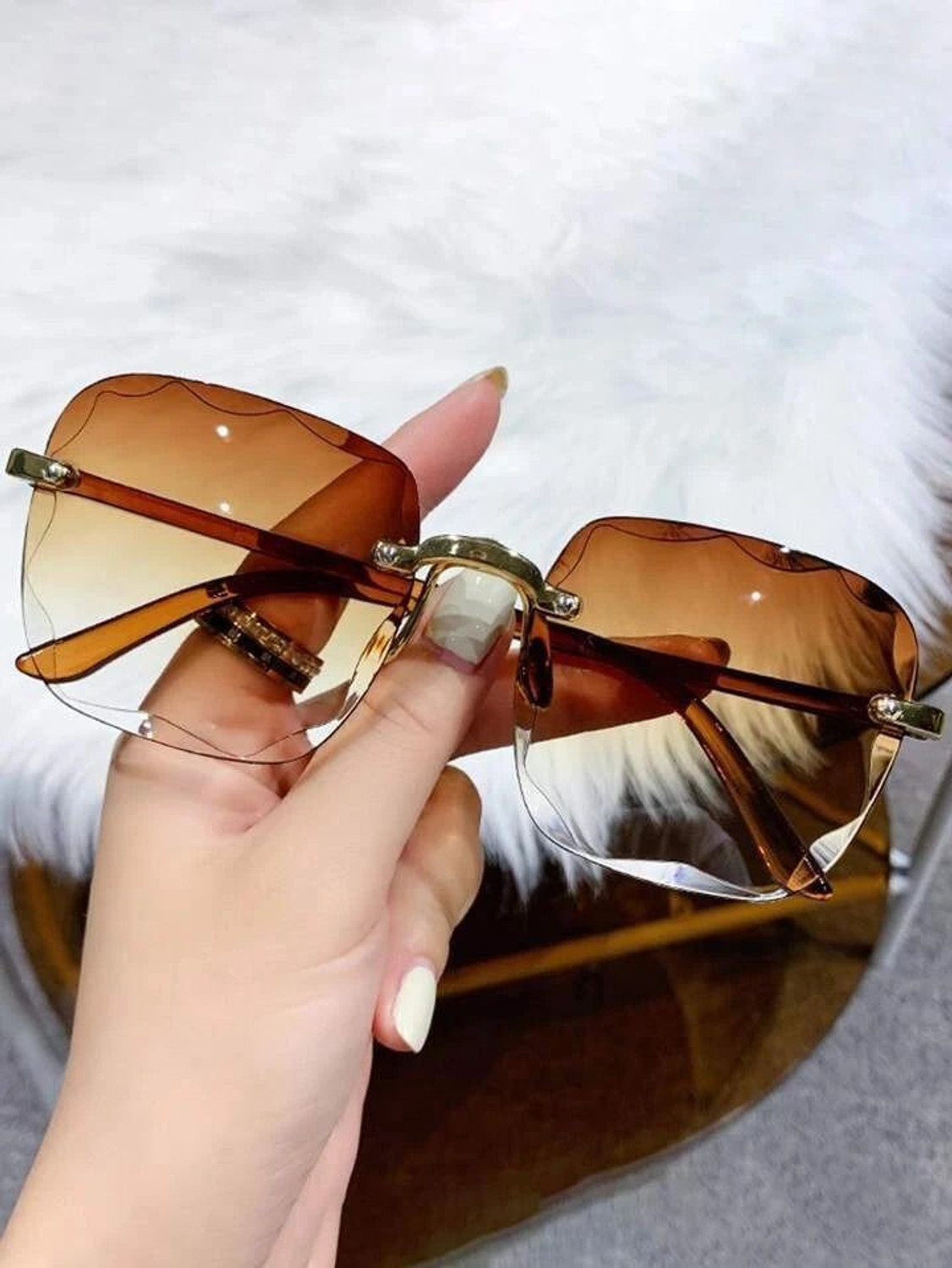 Image of The Magnifique Rectangular Sunglasses