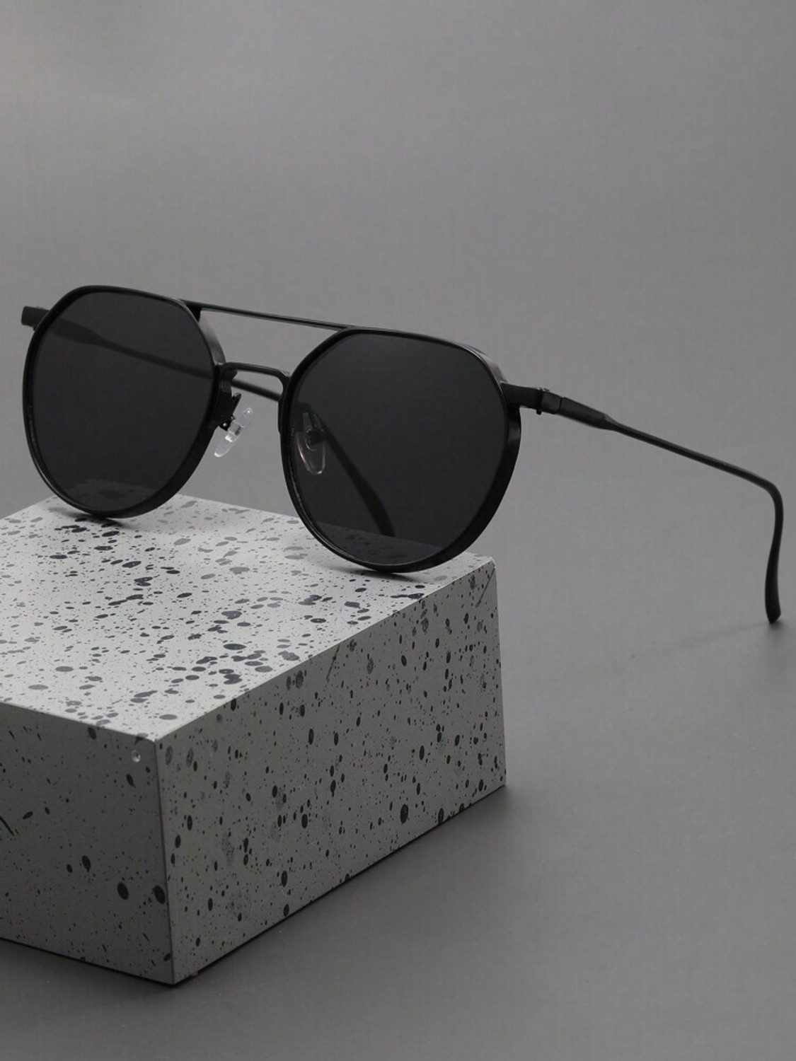 Image of Zeemork UV Protection, Gradient Round Sunglasses (Free Size) (For Men & Women, Black)