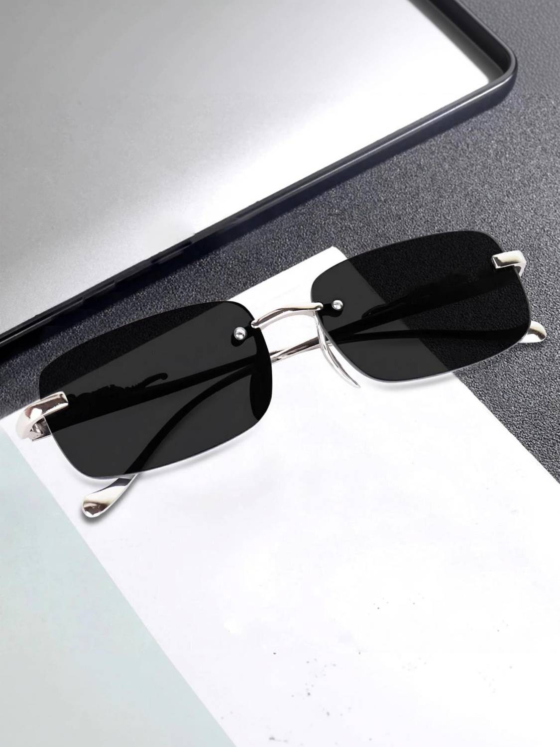 GOODINA Retro Square Sunglasses - Image 1