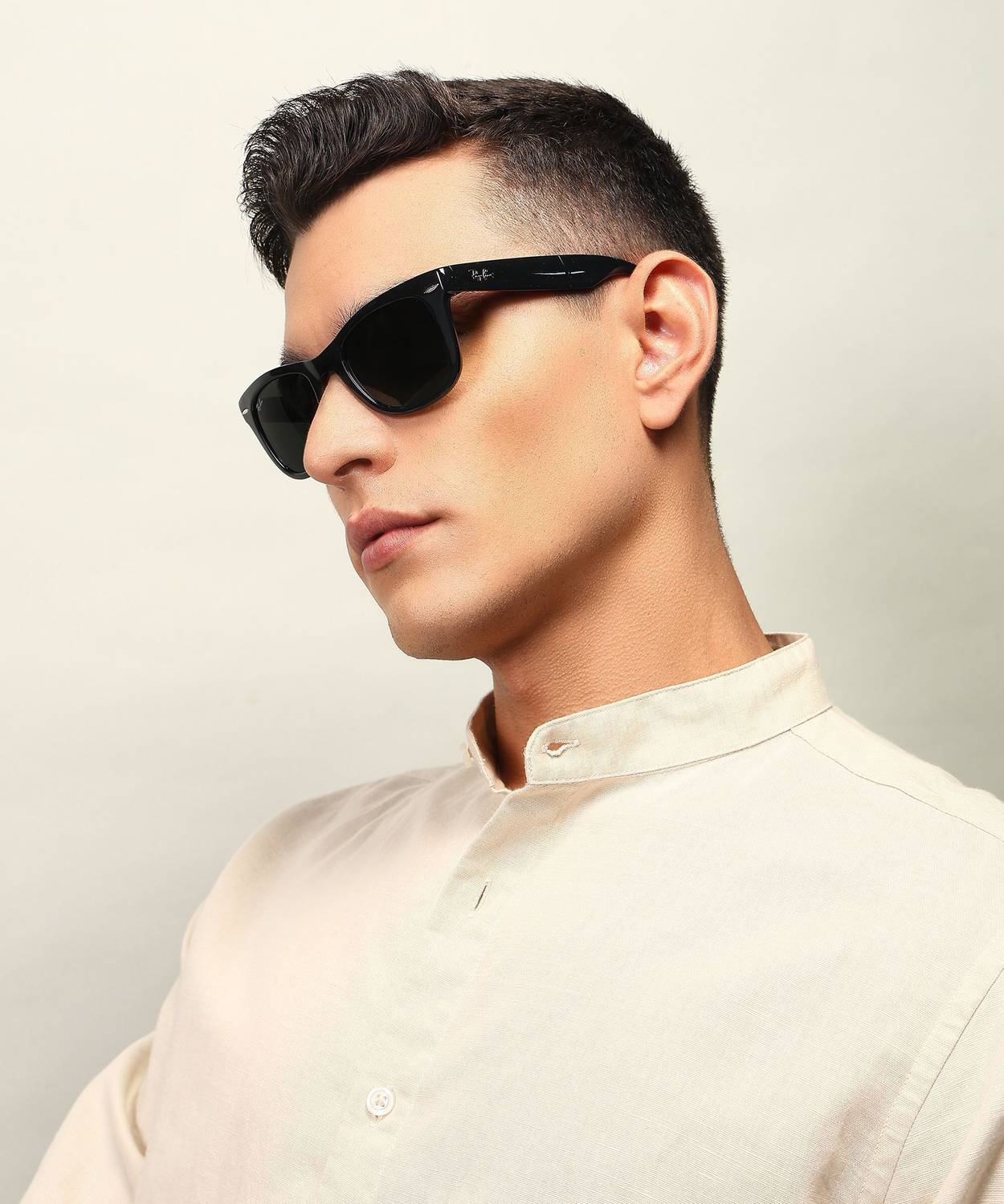 Buy Ray-Ban Wayfarer Sunglasses Green For Men Online @ Best Prices