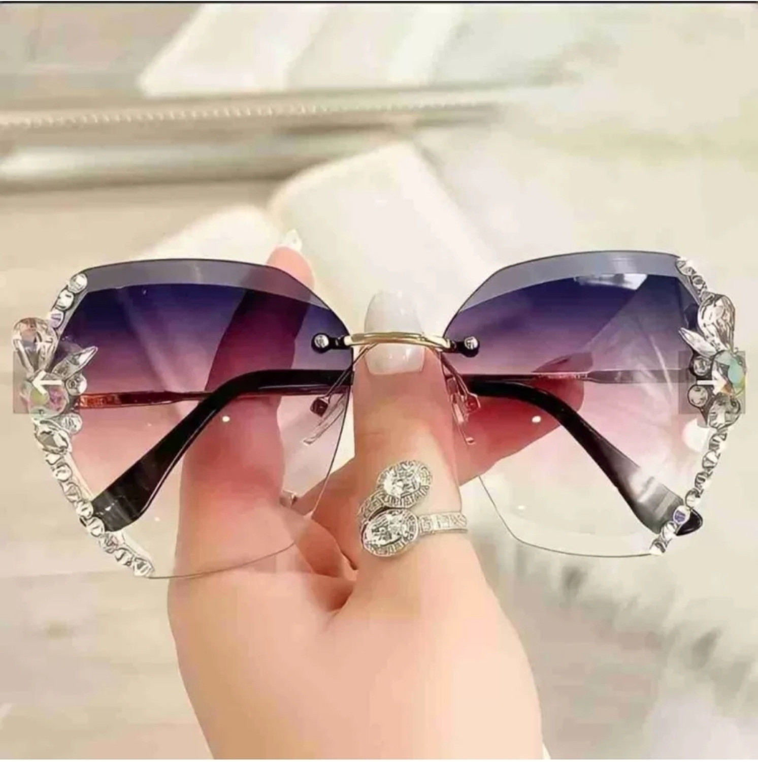 Image of Zeemork Over-sized Sunglasses