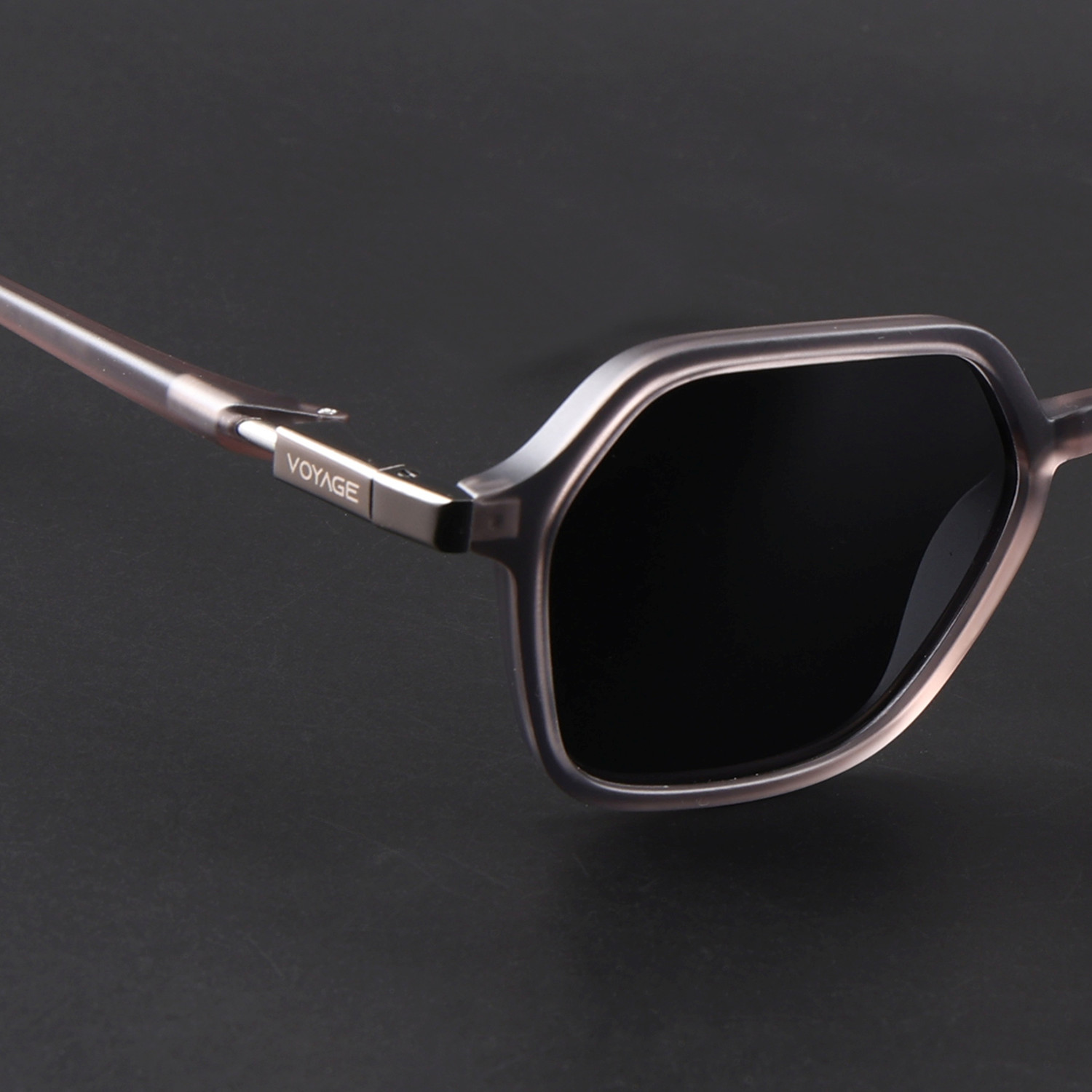 Image of VOYAGE Retro Square Sunglasses