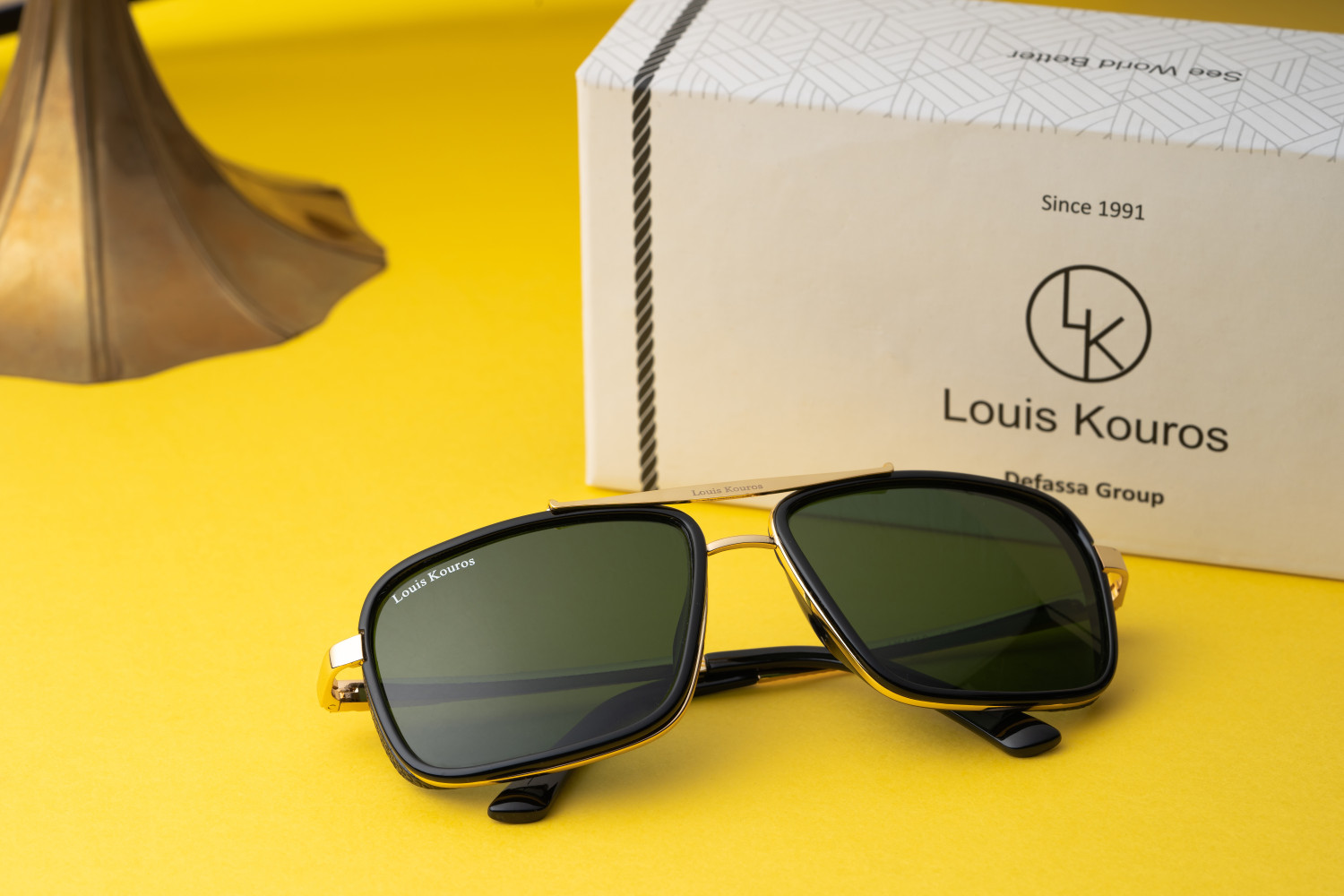 Image of LOUIS KOUROS Rectangular Sunglasses