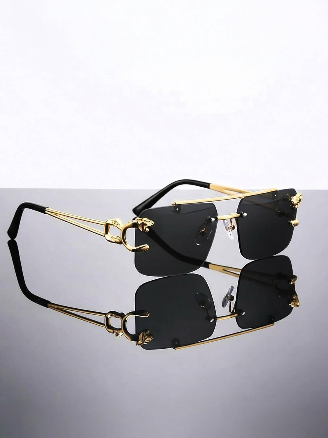 ROADWAY Rectangular Sunglasses - Image 1