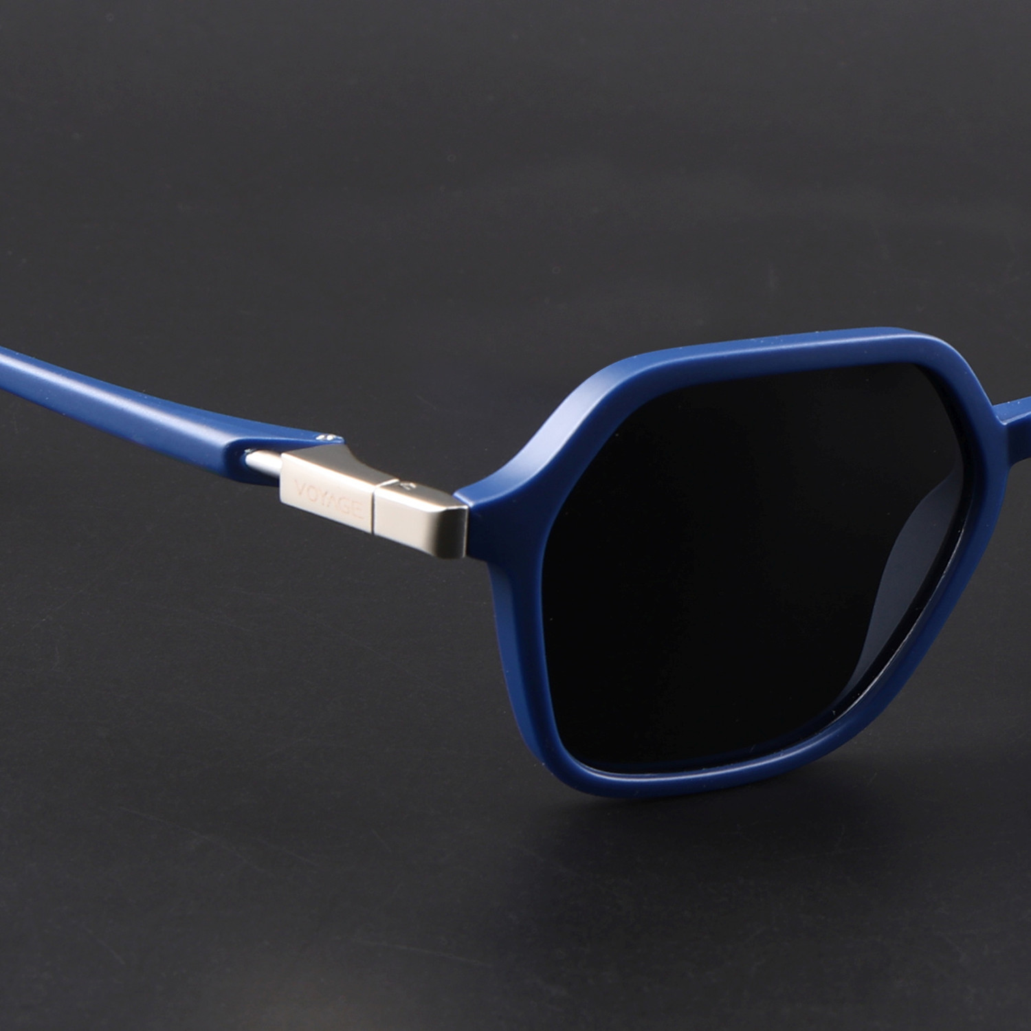 Image of VOYAGE Retro Square Sunglasses