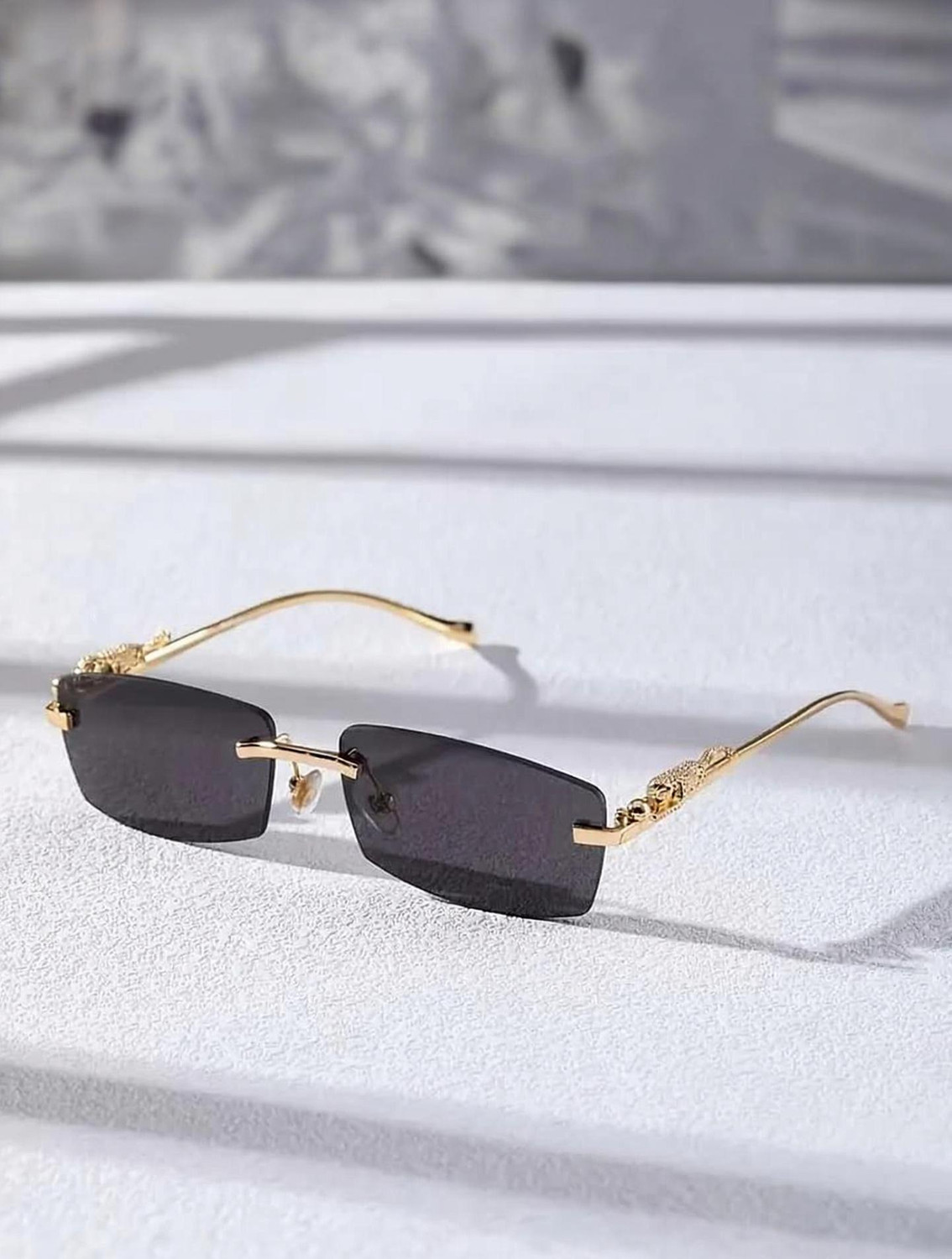 Image of Zadinga Rectangular Sunglasses