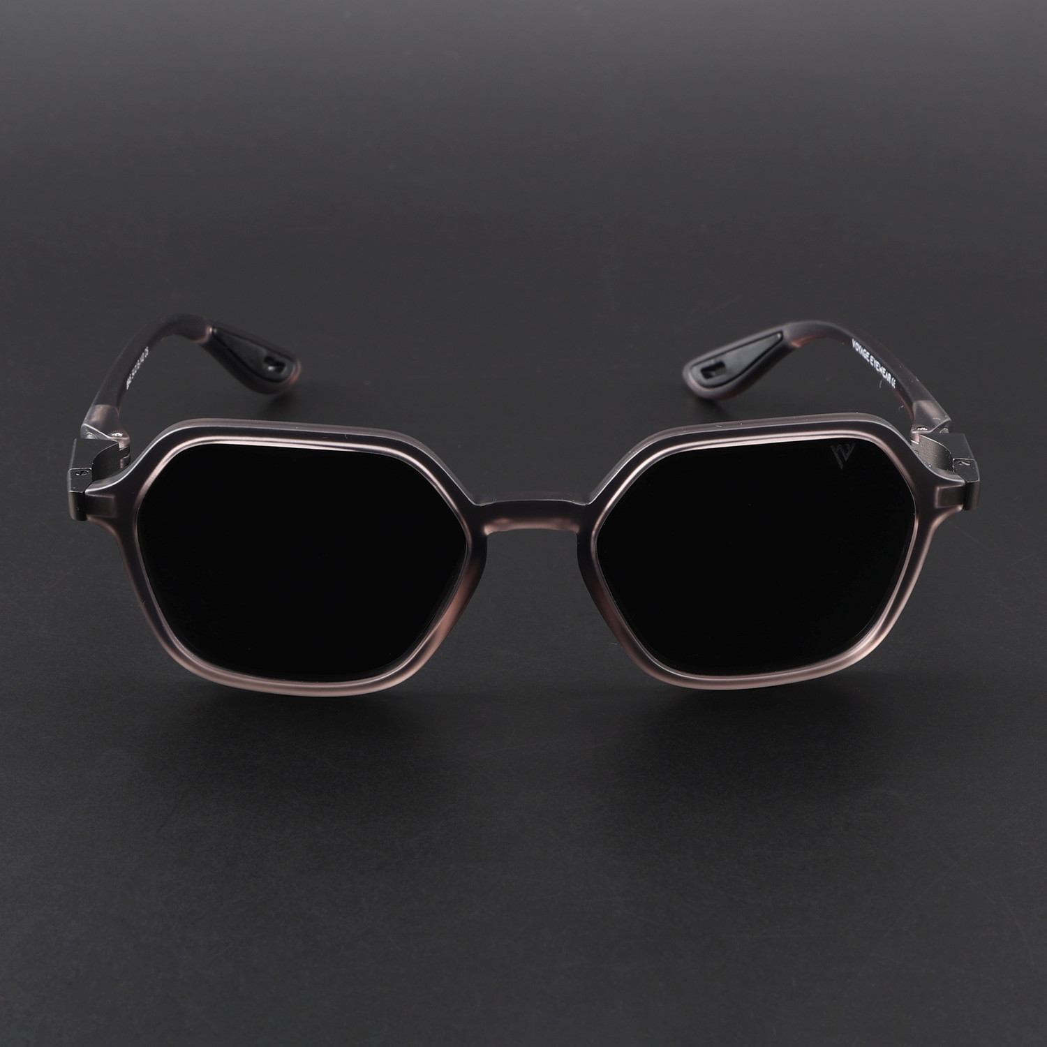 Image of VOYAGE Retro Square Sunglasses