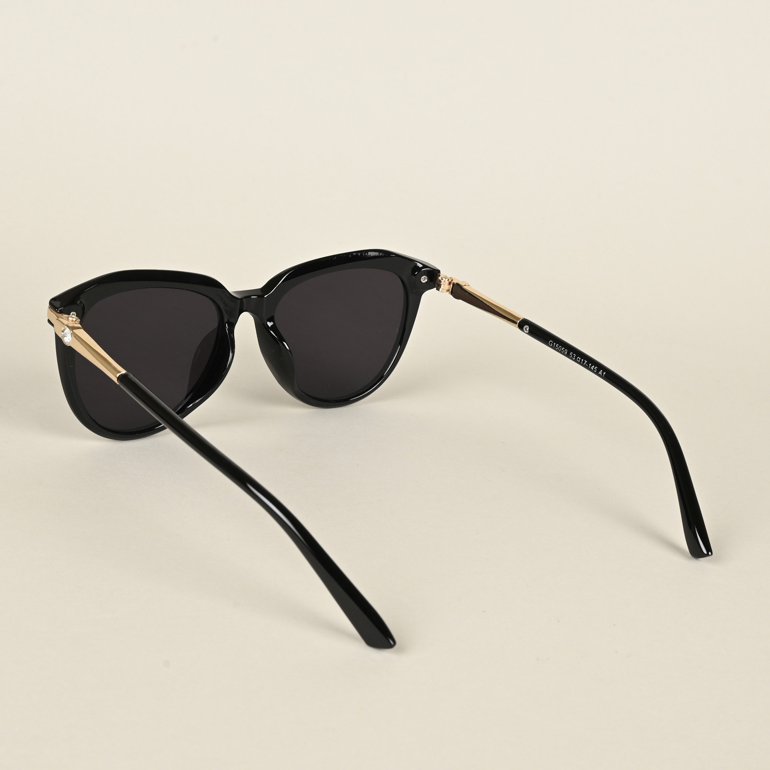 Image of VOYAGE Oval Sunglasses