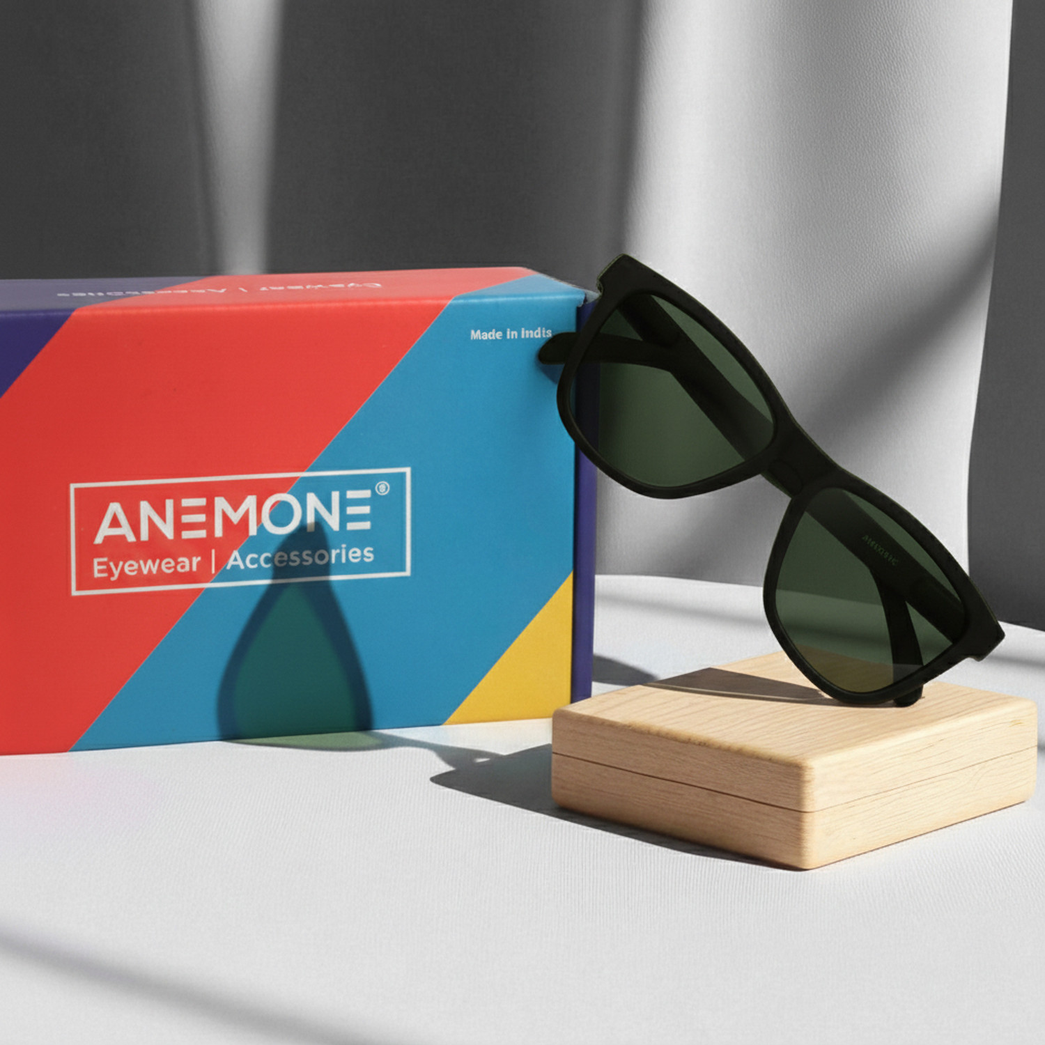 Image of Anemone Cat-eye, Oval Sunglasses