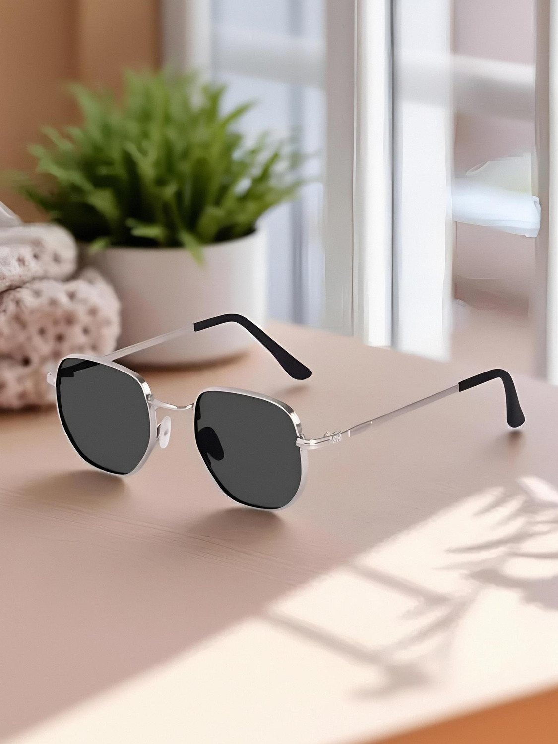 Image of spectaswag UV Protection, Toughened Glass Lens, Others Round Sunglasses (Free Size) (For Men & Women, Black)