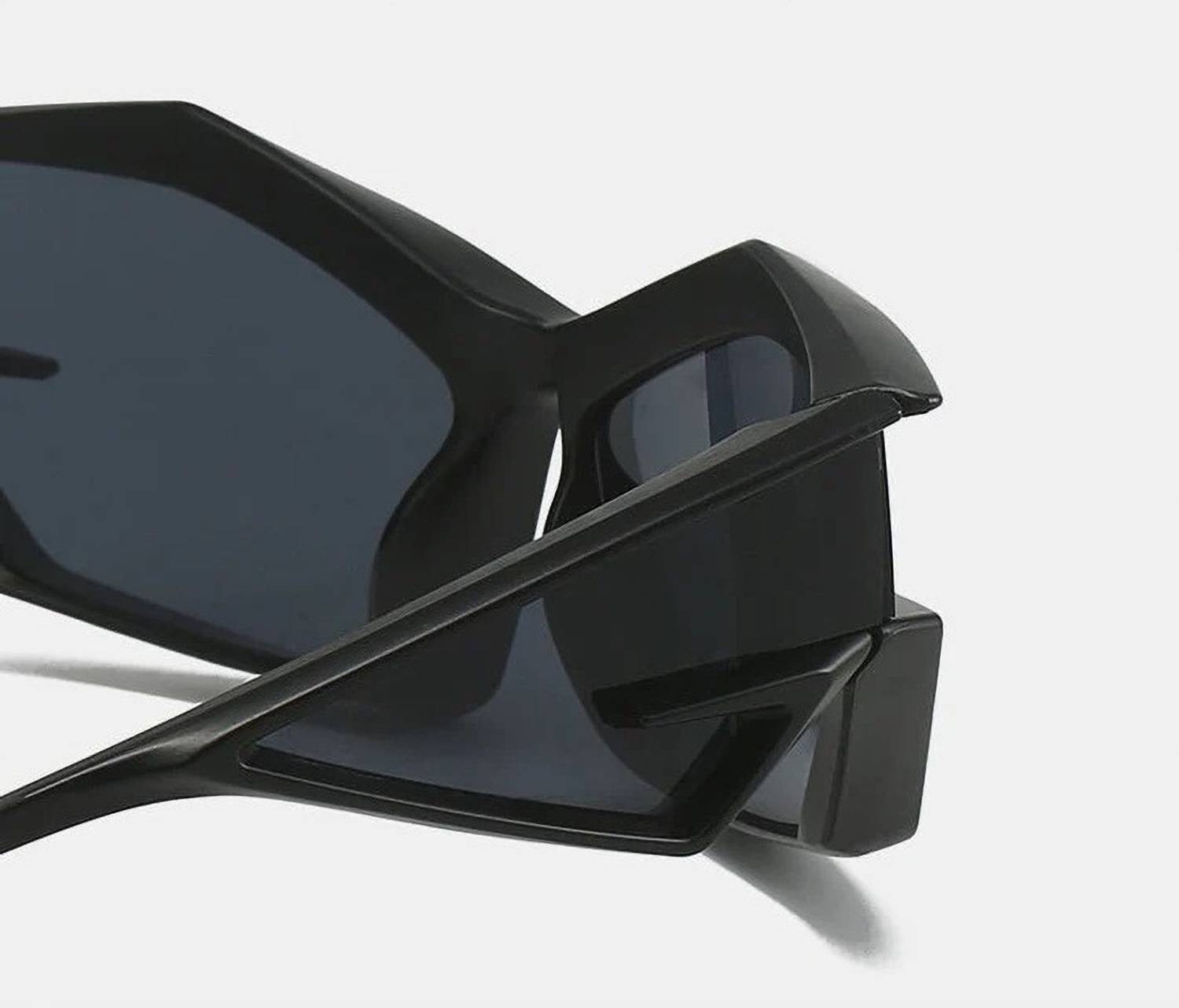 Eyenaks Wrap-around Sunglasses - Image 4