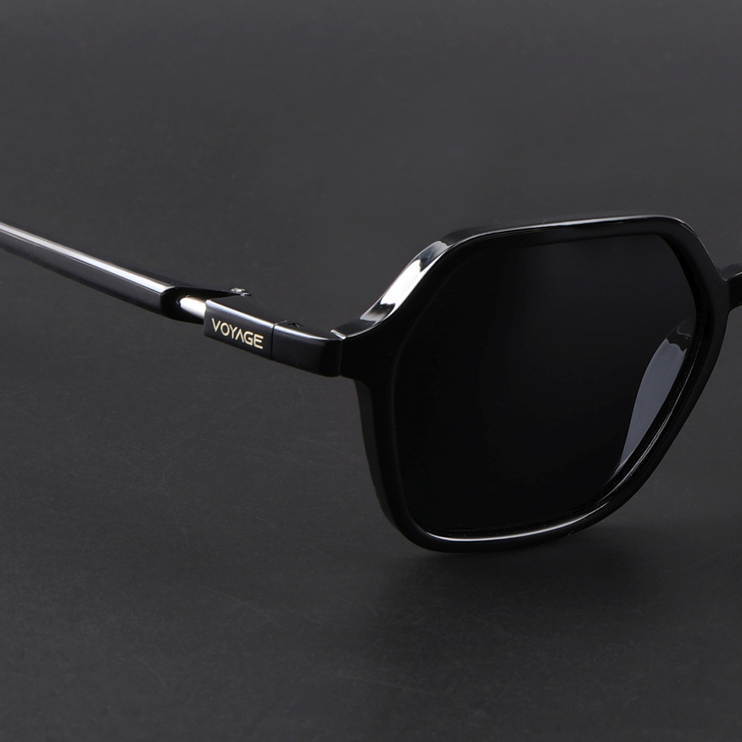 Image of VOYAGE Retro Square Sunglasses