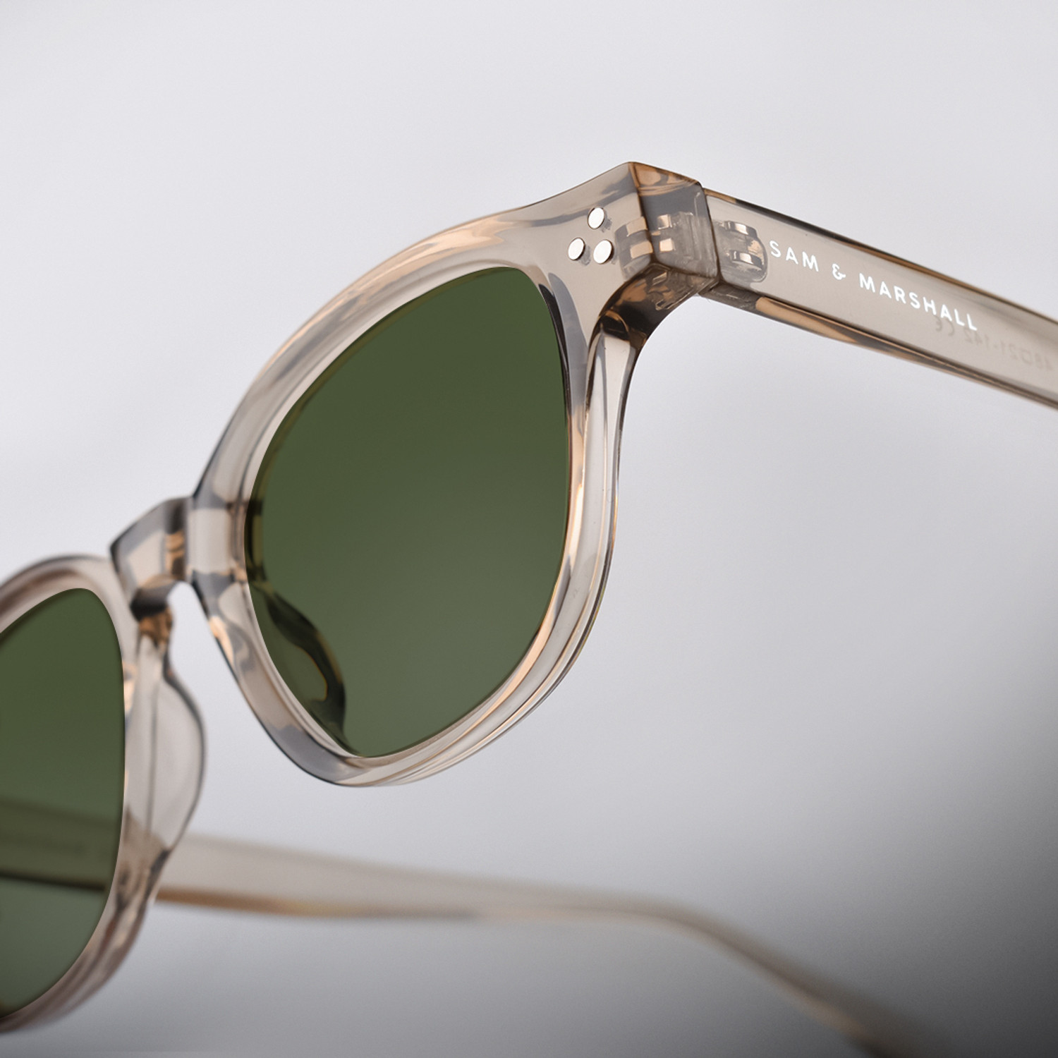 Image of SAM AND MARSHALL Round Sunglasses