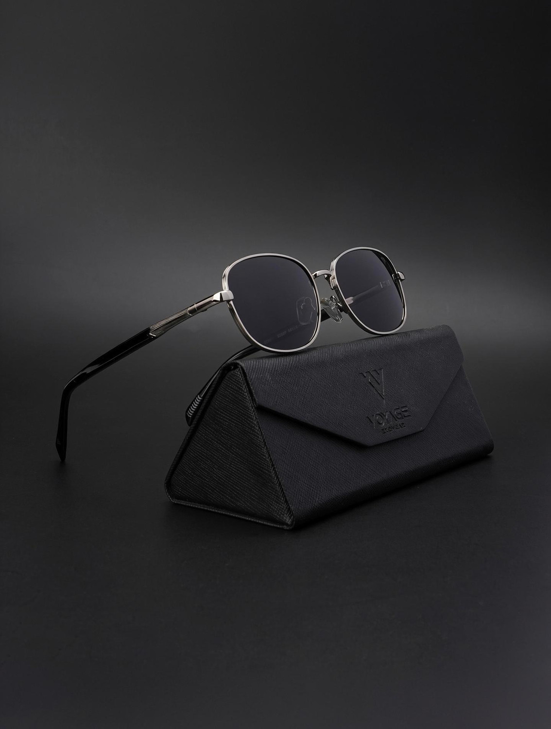 VOYAGE Retro Square Sunglasses