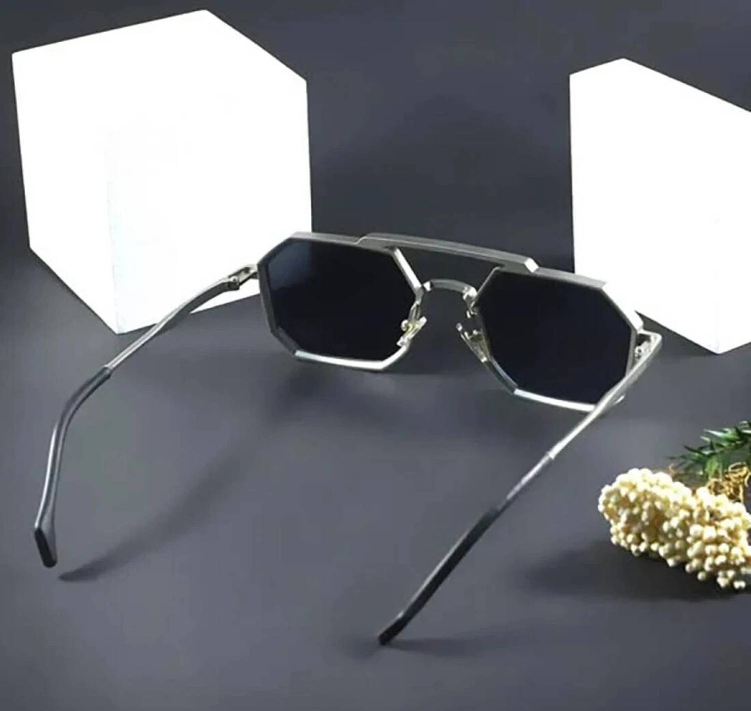 GOODINA Retro Square Sunglasses - Image 3