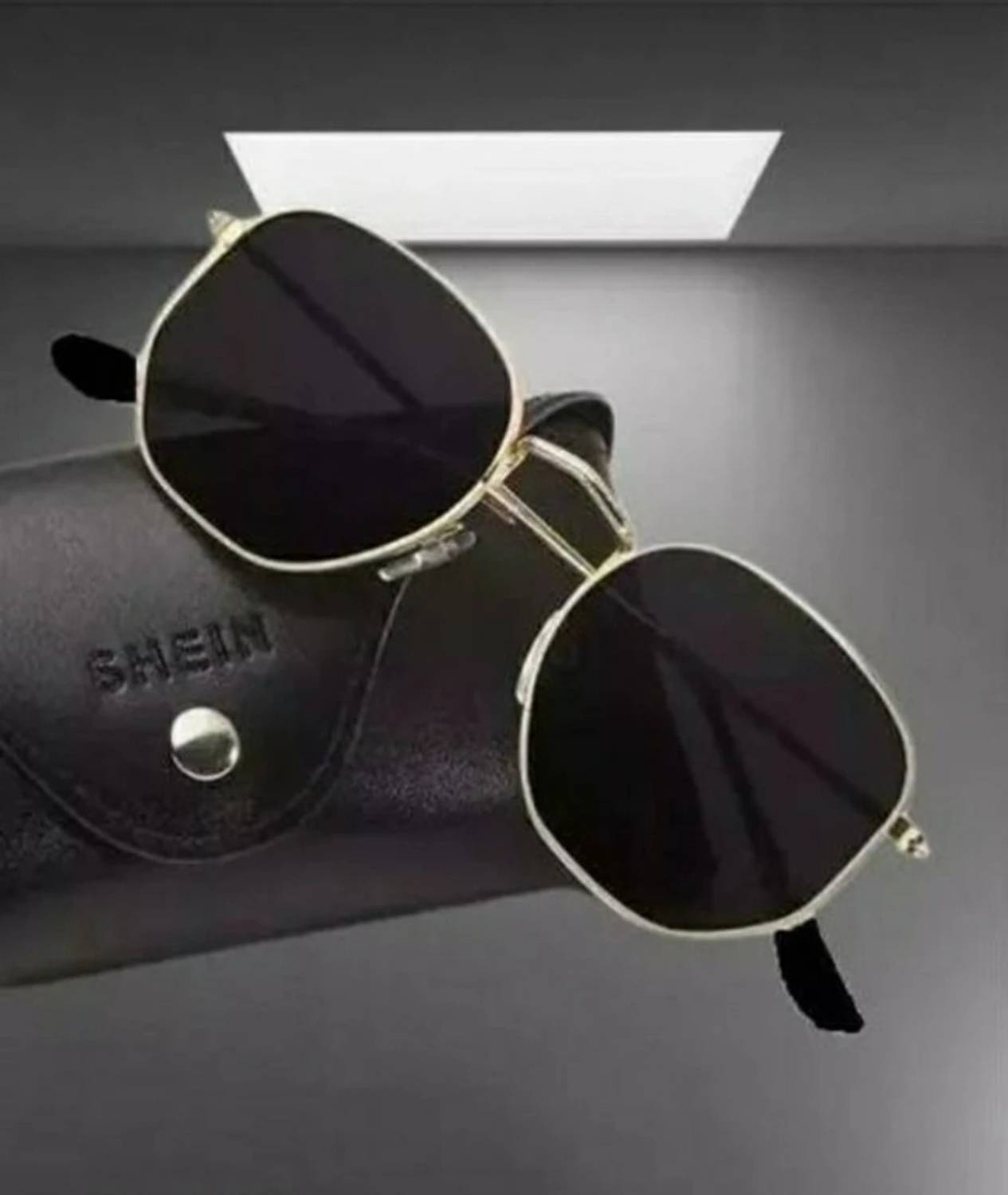 GOODINA Rectangular Sunglasses - Image 1