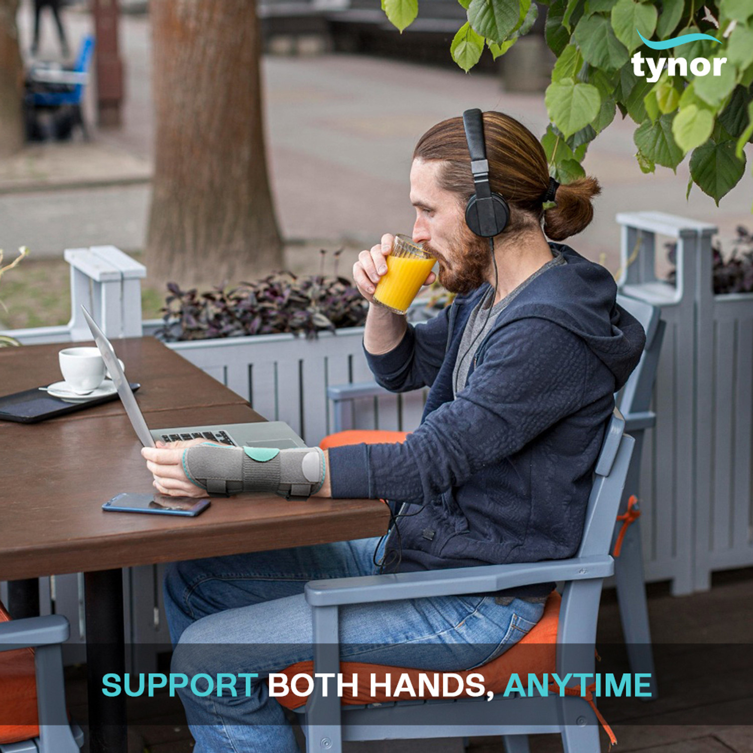 Image of TYNOR Wrist Splint Ambidextros, Grey, Large, 1 Unit Wrist Support