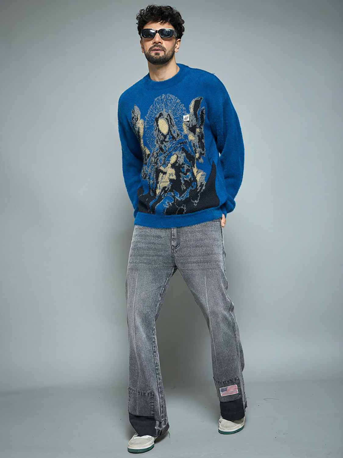 Image of FUGAZEE Graphic Print Round Neck Casual Men Blue Sweater