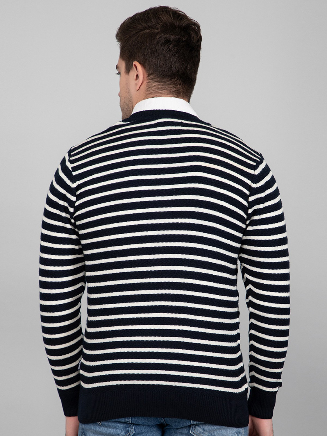 Image of GODFREY Colorblock V Neck Casual Men Dark Blue, White, Multicolor Sweater