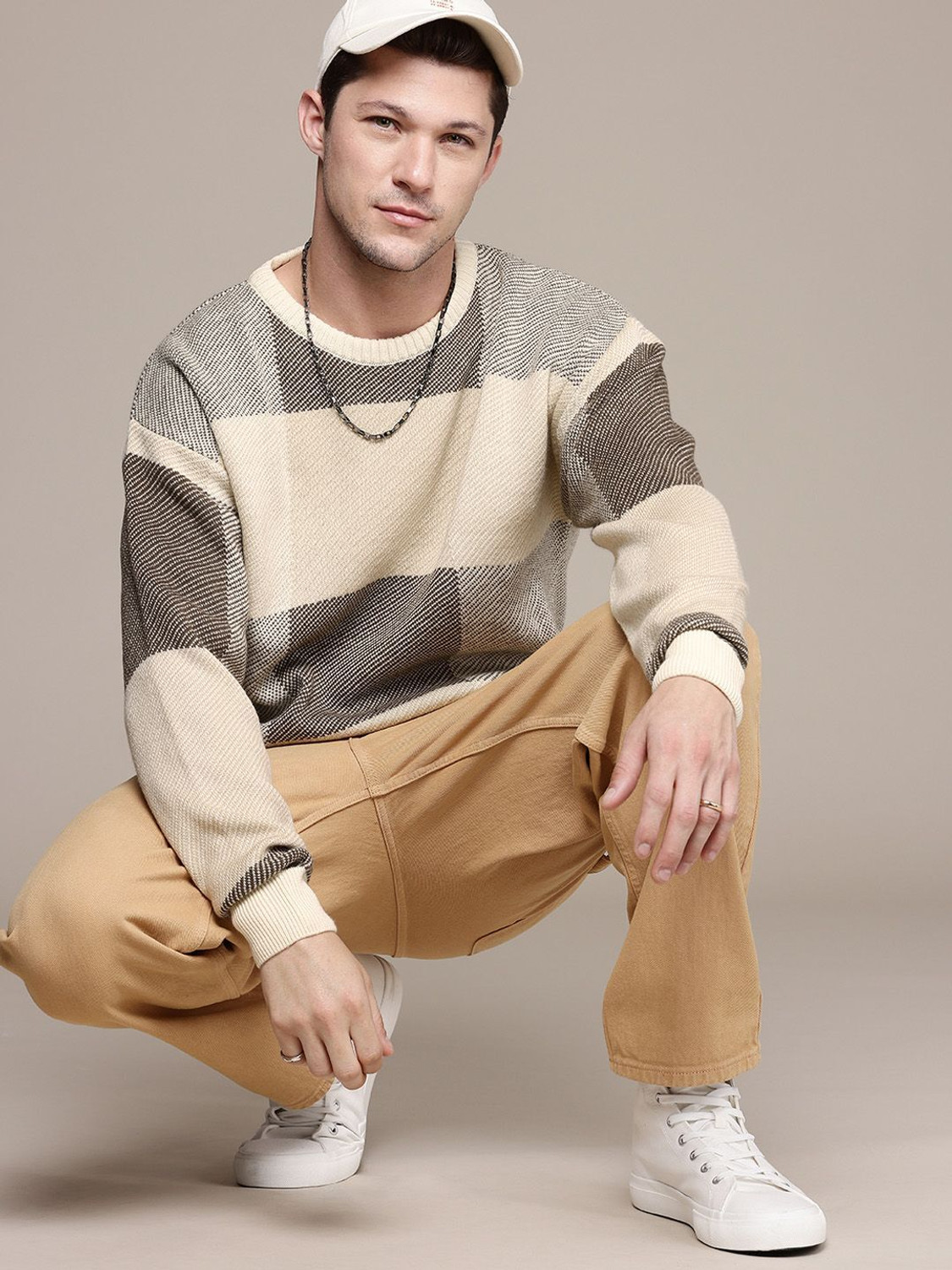 Image of Roadster Self Design Round Neck Casual Men Green Sweater