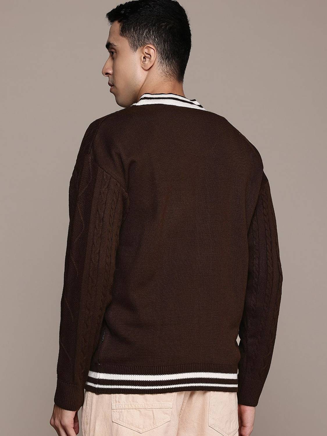 Roadster Men Brown V Neck Casual Sweater - Image 5
