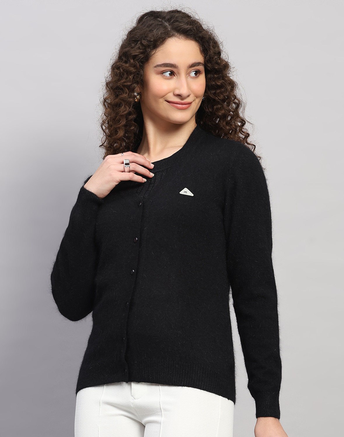 Image of MONTE CARLO Solid V Neck Casual Women Black Sweater