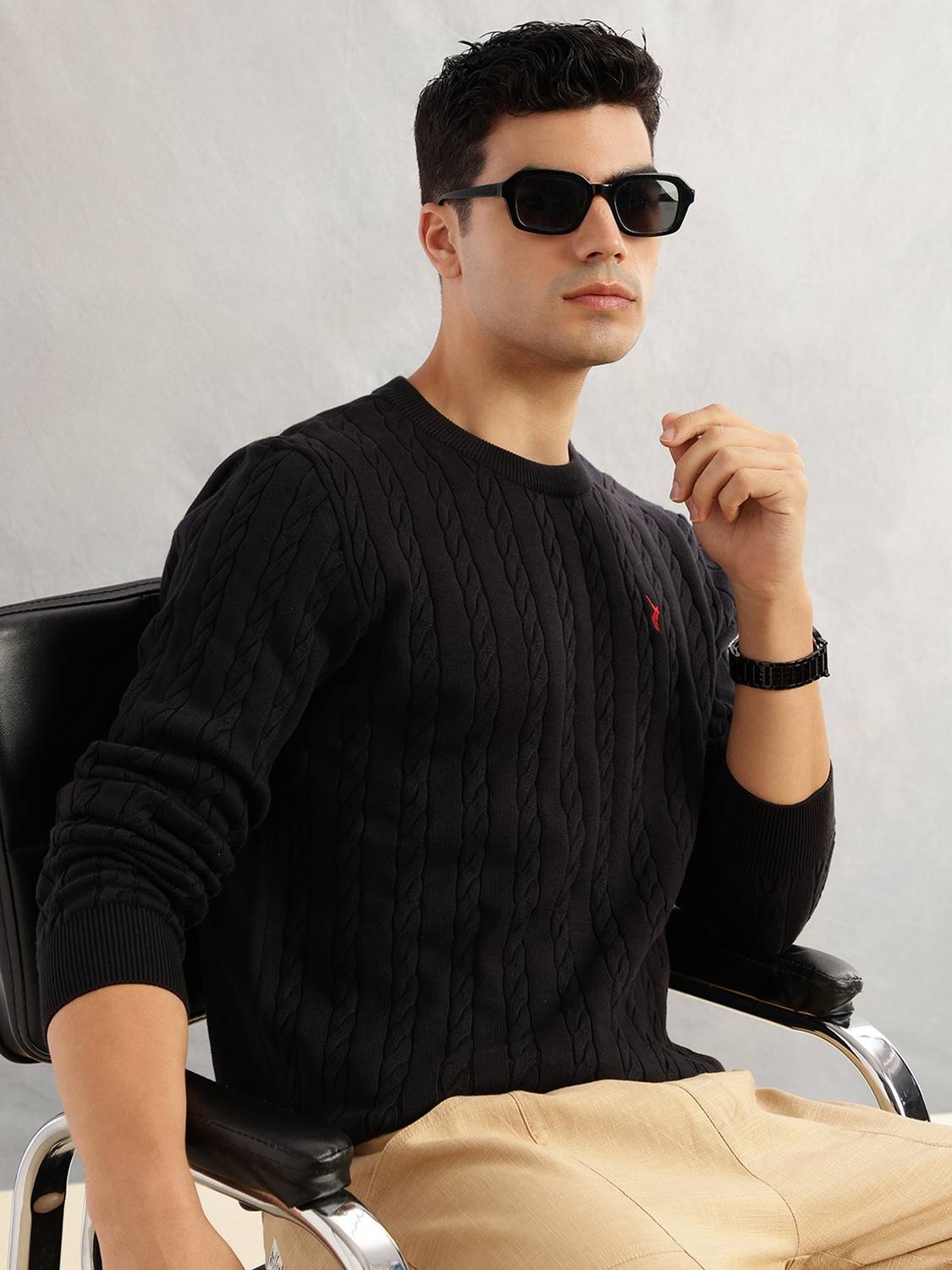 Thomas Scott Men Woven Round Neck Black Sweater - Image 1